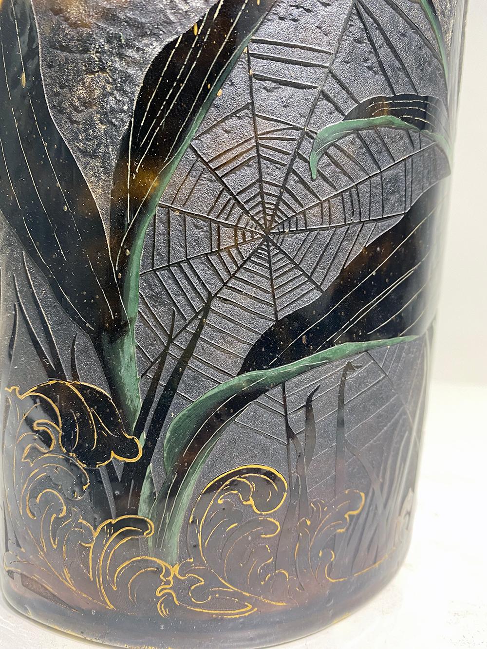Jugendstil-Vase aus Kamee-Glas mit vergoldeter Signatur von Daum Nancy im Angebot 2
