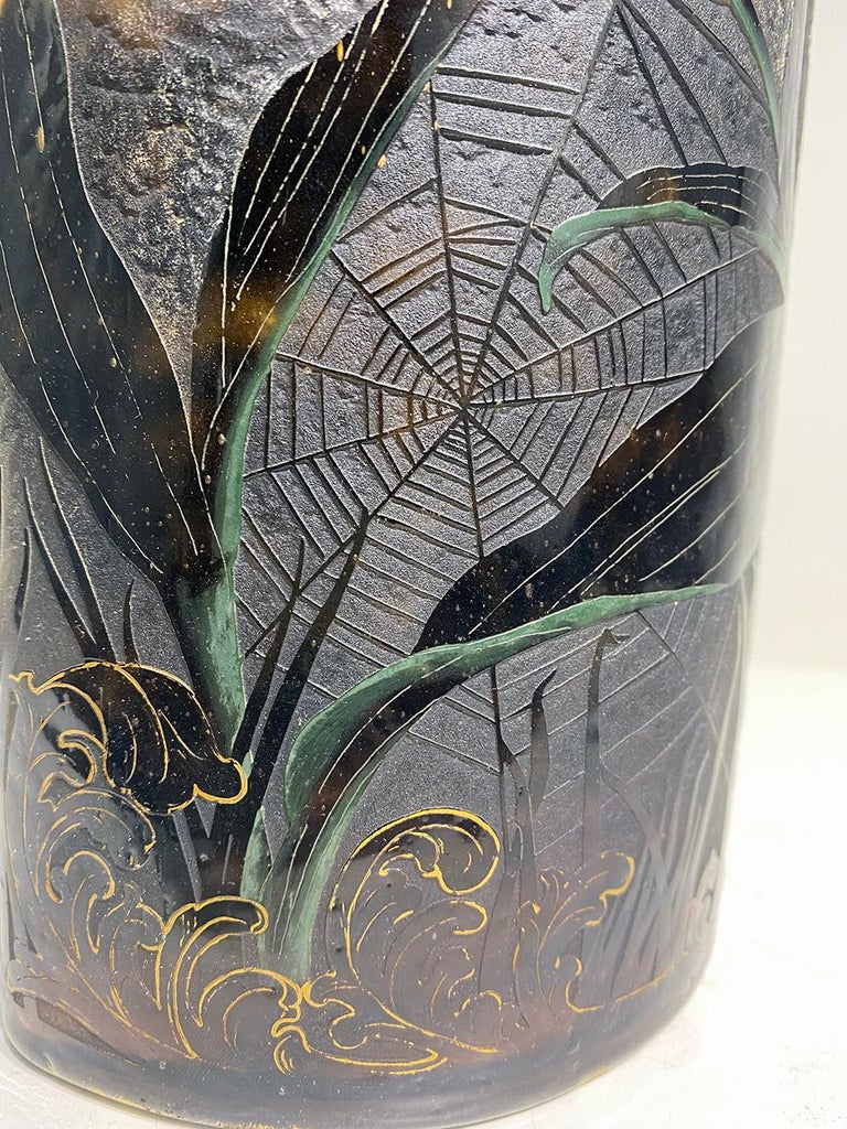 Art Nouveau, cameo glass vase with Gilded Daum Nancy signature For Sale 2