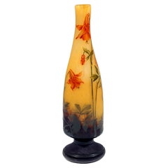 Art Nouveau Cameo Vase with Columbine Decor, Daum Frères Nancy, Lorraine, France