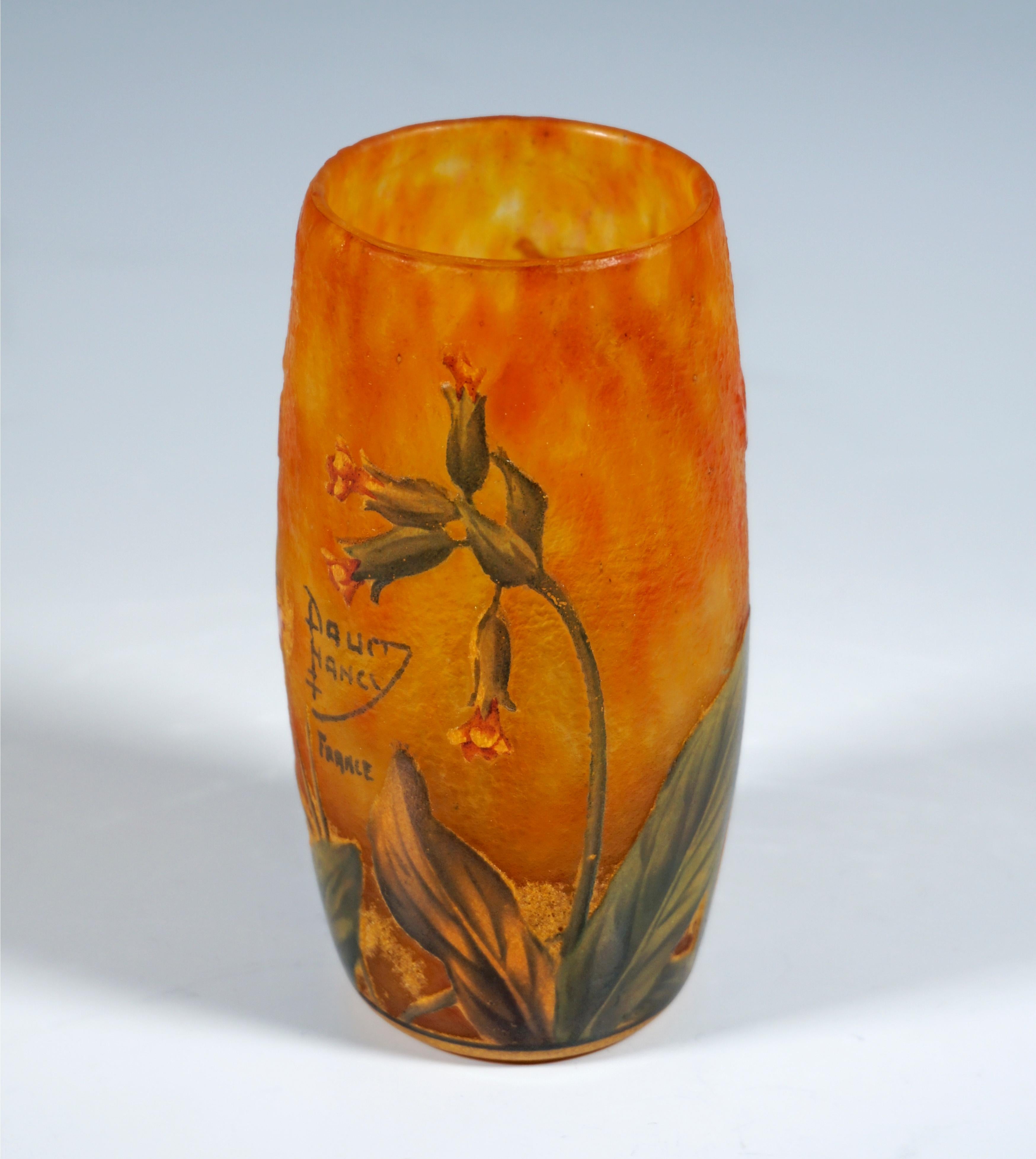 Art Nouveau Cameo Vase with Cowslips Decor, Daum Nancy, France, Ca 1900/05 In Good Condition For Sale In Vienna, AT