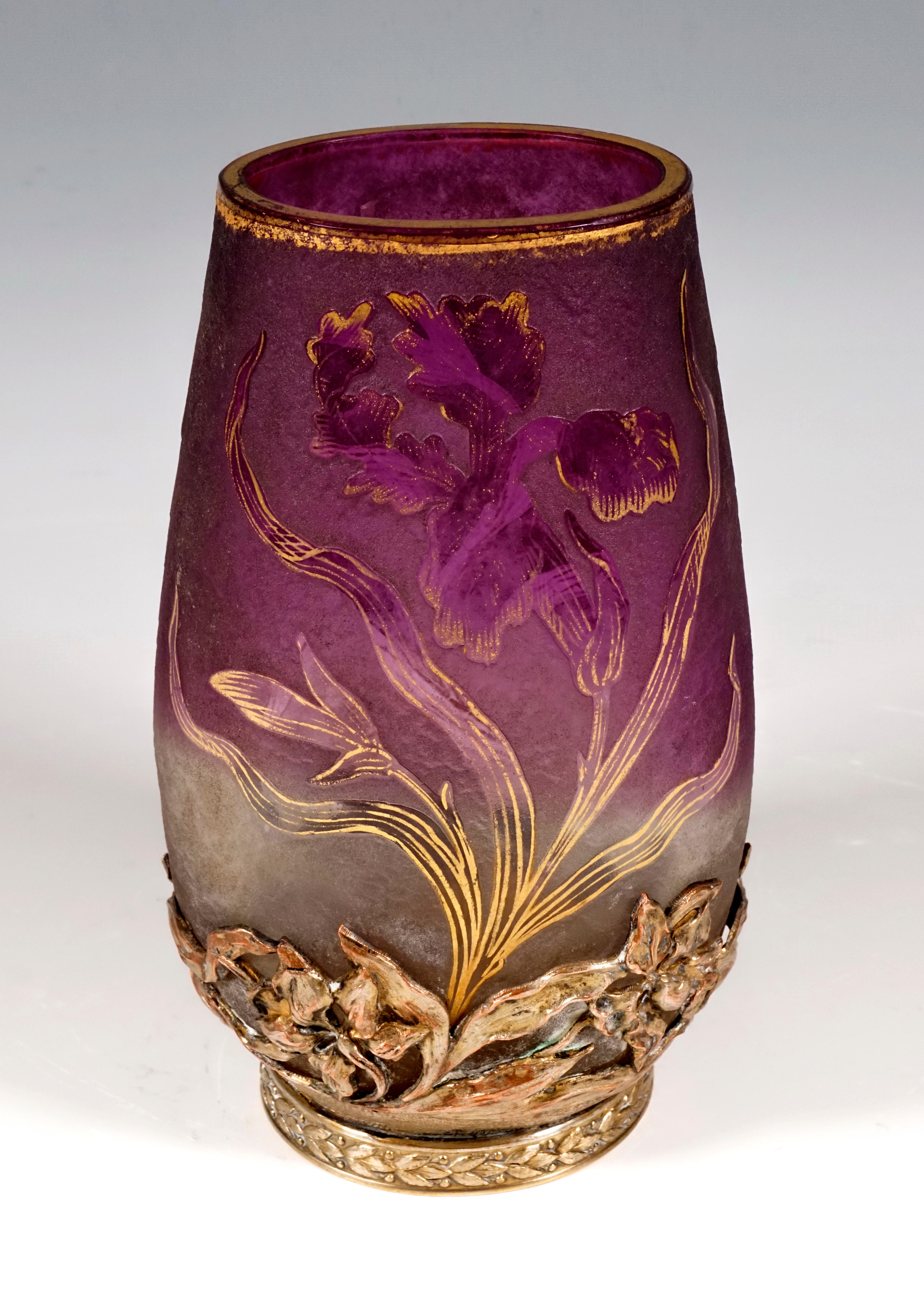 French Art Nouveau Cameo Vase with Iris Decor & Mounting Daum Nancy, France, circa 1900