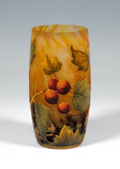 Art Nouveau Cameo Vase with Rose Hip Decor, Daum Nancy, France, 1900/05