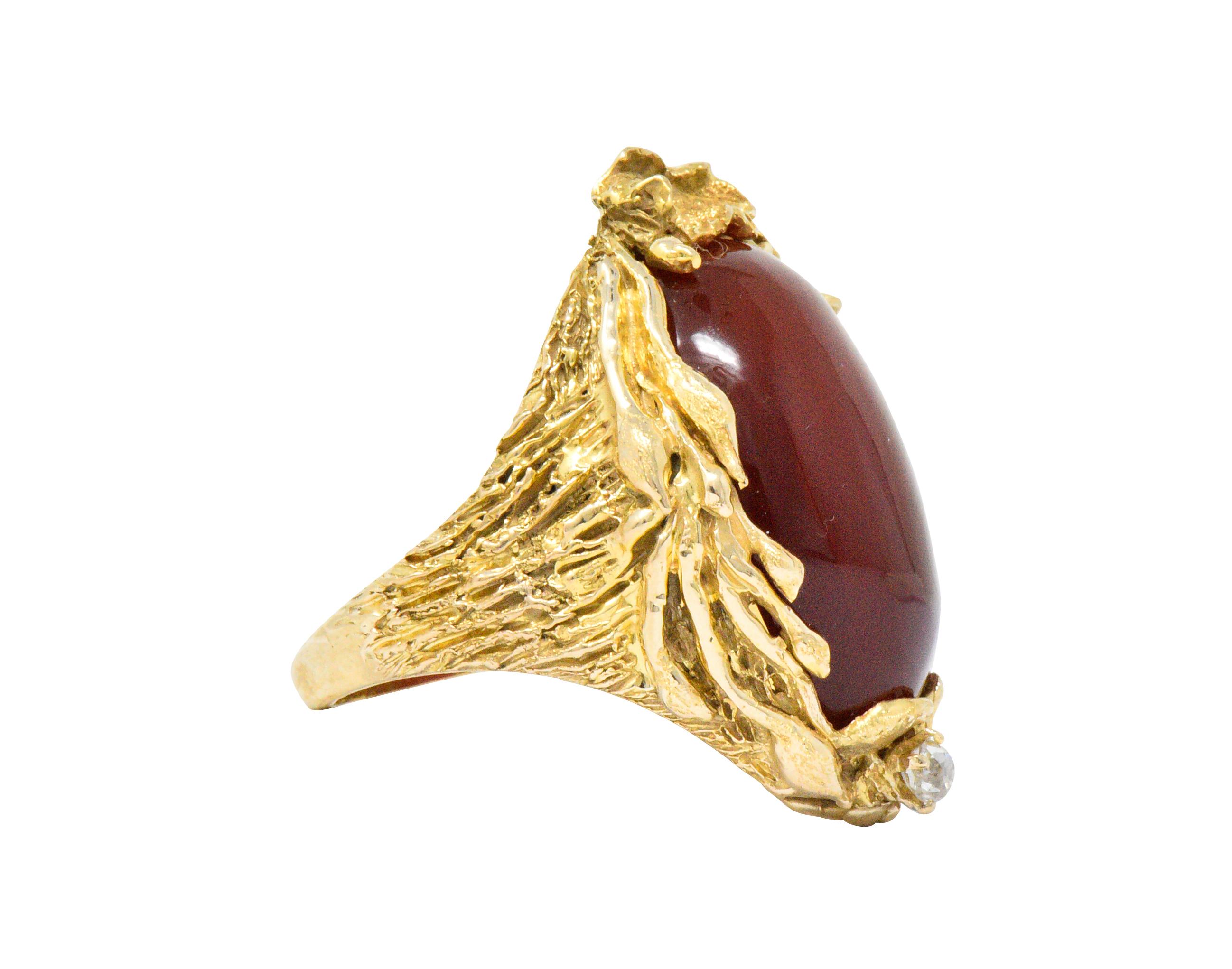 Round Cut Art Nouveau Carnelian Diamond 14 Karat Gold Ring