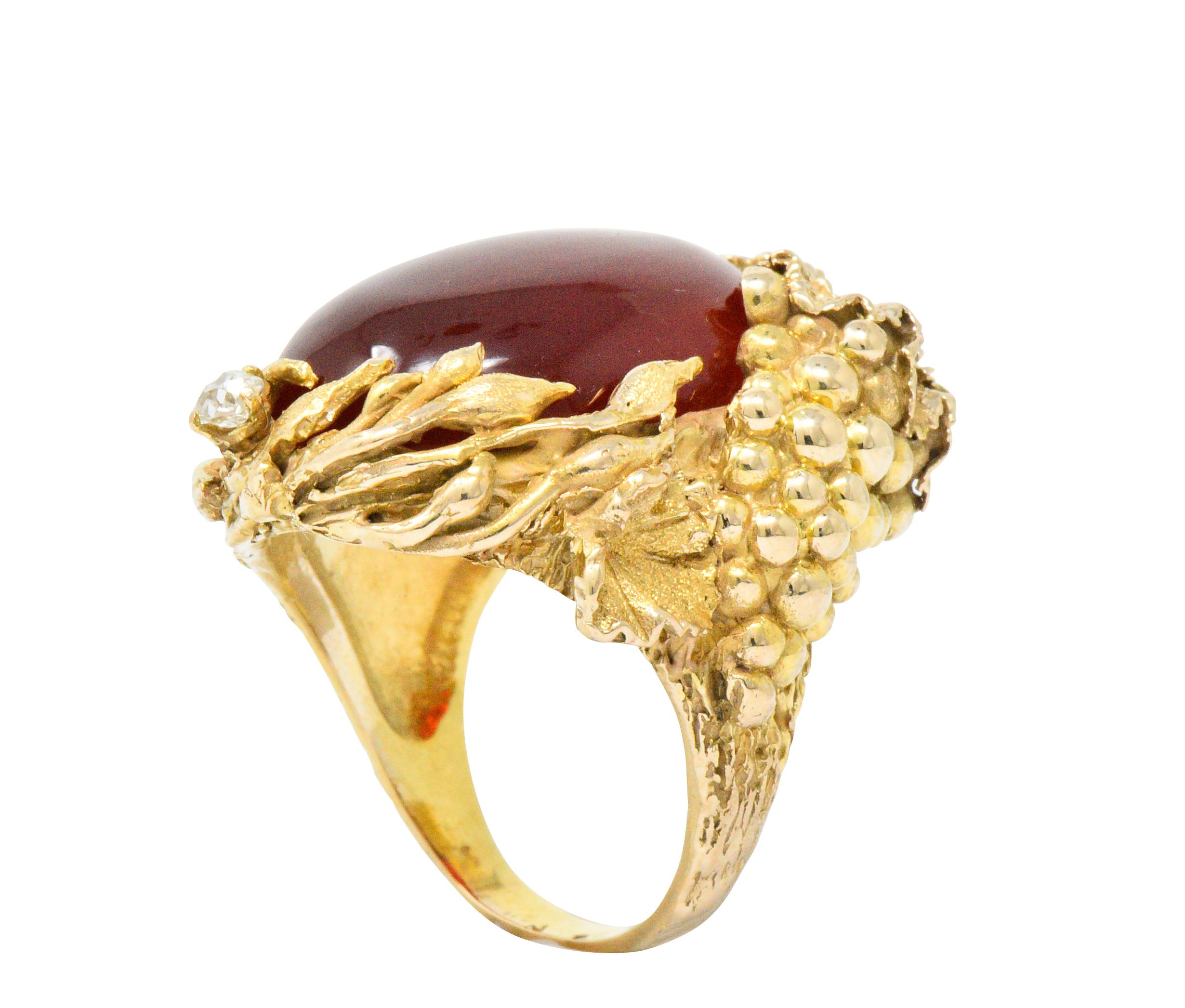 Women's or Men's Art Nouveau Carnelian Diamond 14 Karat Gold Ring