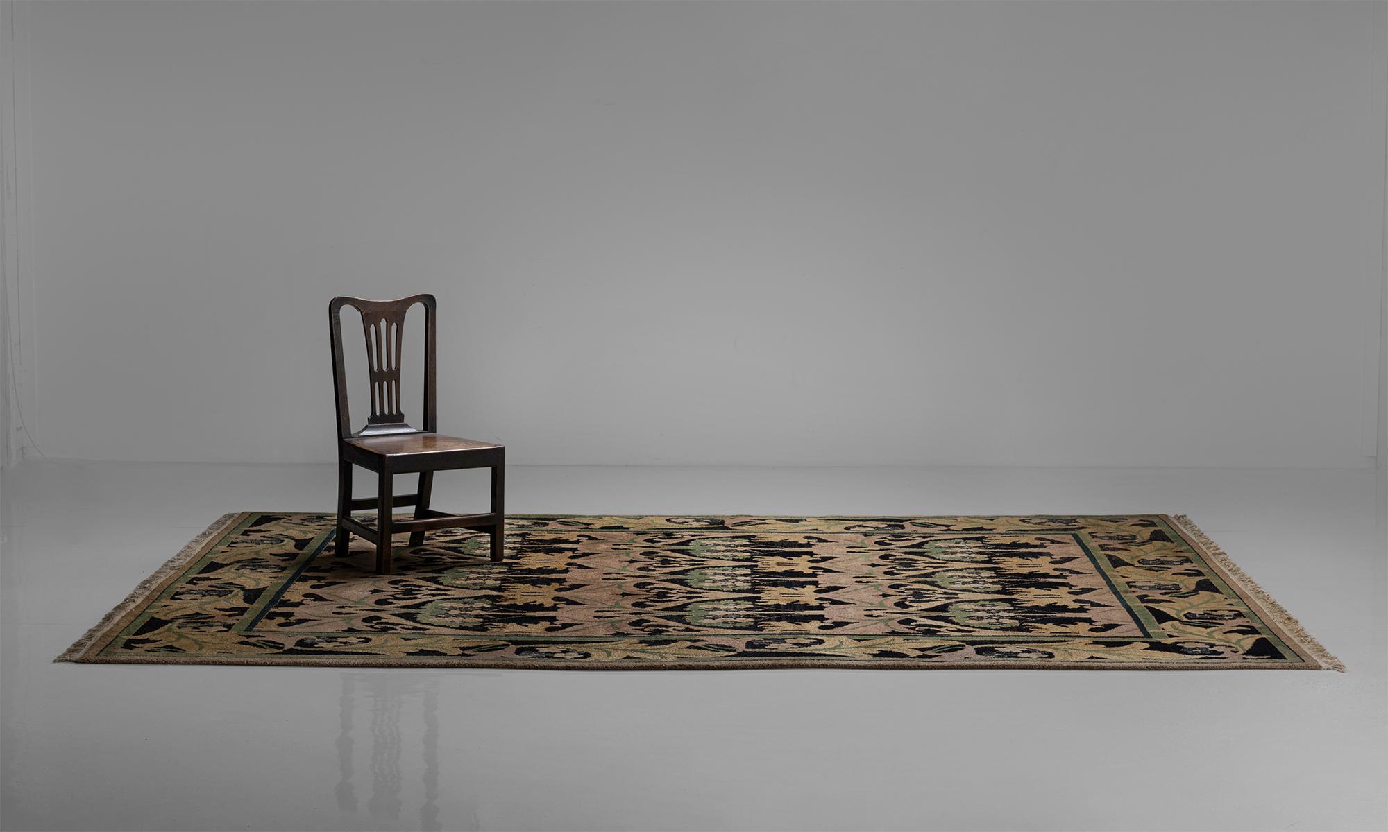 Art Nouveau Carpet in the Style of William Morris, America circa 21st Century In Good Condition In Culver City, CA