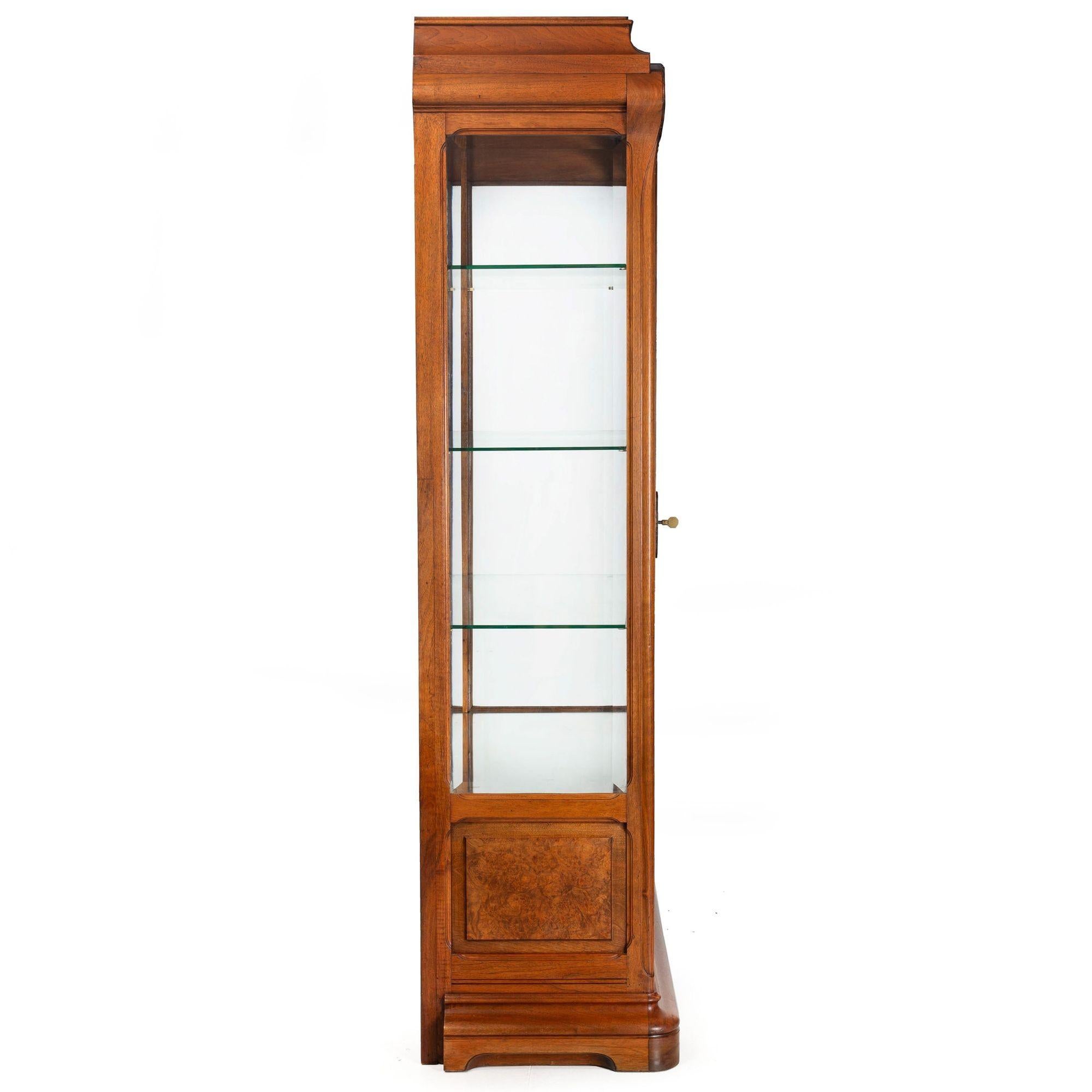 European Art Nouveau Carved and Burl Walnut Display Cabinet circa 1900 For Sale