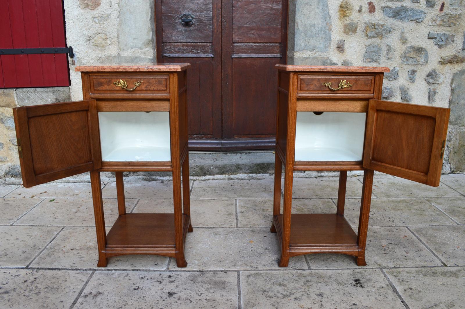 Art Nouveau Carved Bedroom Set, Attributed to Louis Majorelle, circa 1905 For Sale 7