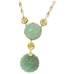 Art Nouveau Carved Jade 14 Karat Gold Drop Necklace