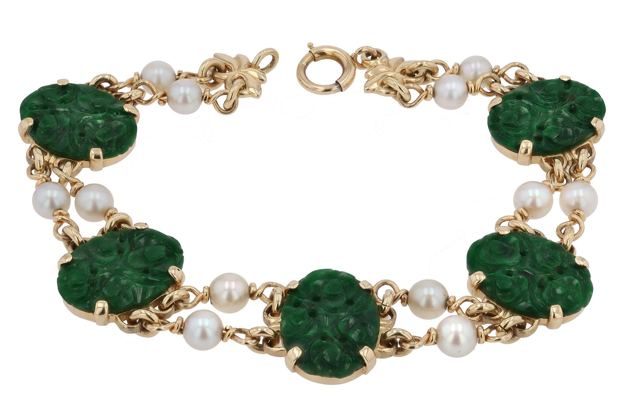 Art Nouveau Carved Jadeite and Pearl Station Bracelet For Sale