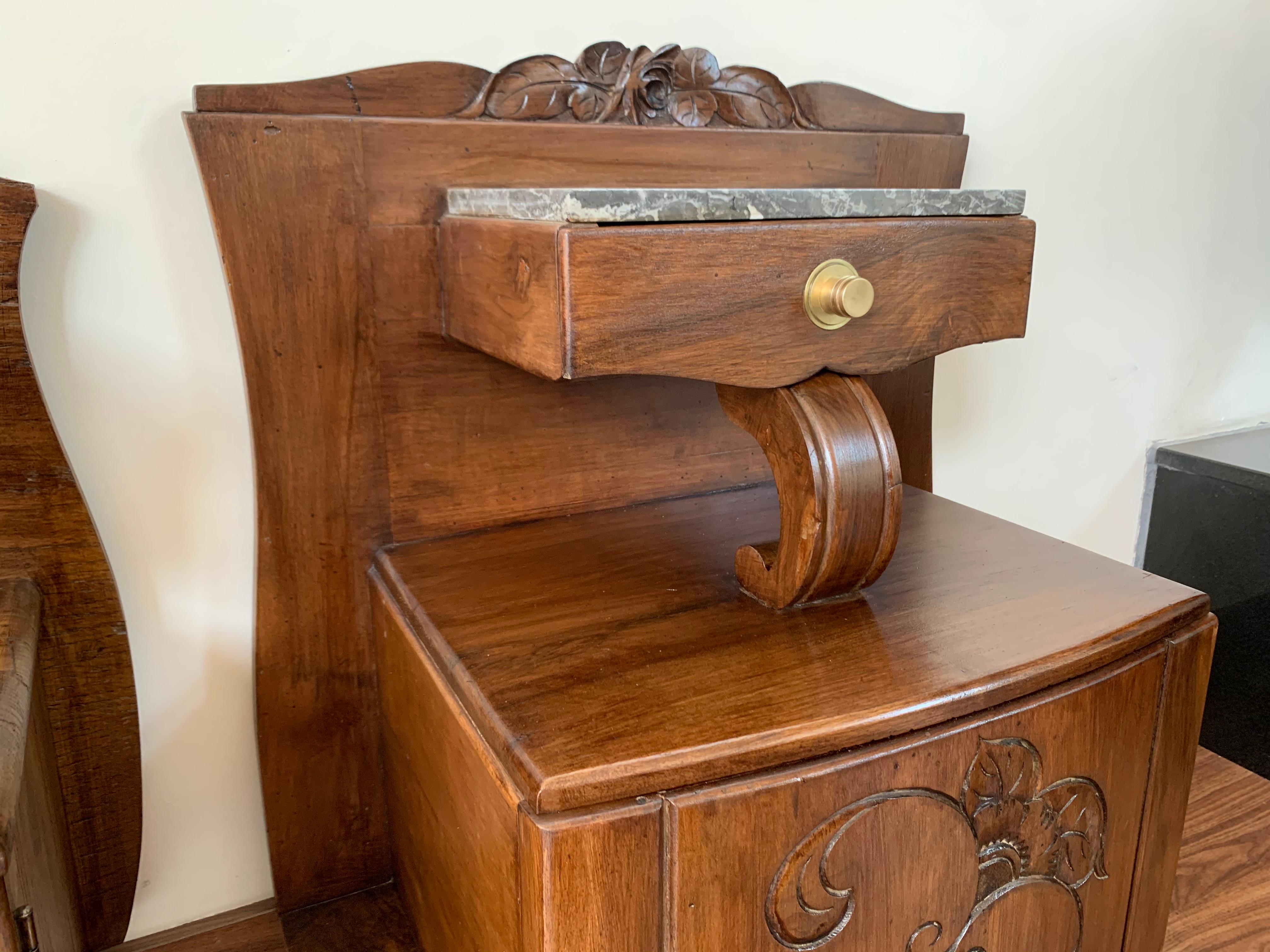 Art Nouveau Carved Nightstands / Bedside Tables with Marble Top, circa 1900 For Sale 8