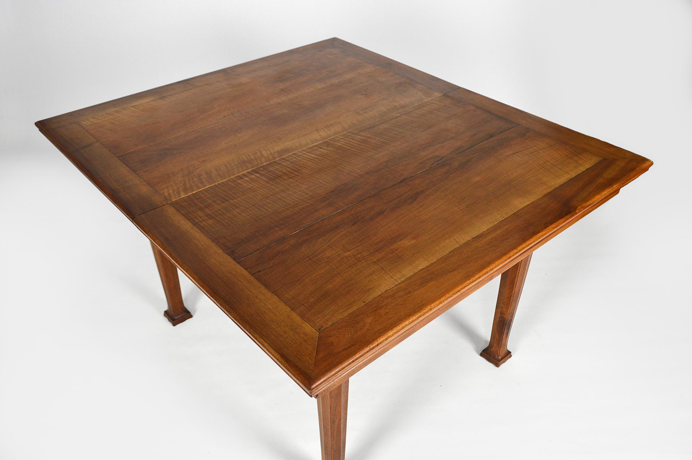 Art Nouveau Carved Walnut Dining Table, circa 1905, Attributed to Georges Nowak For Sale 12
