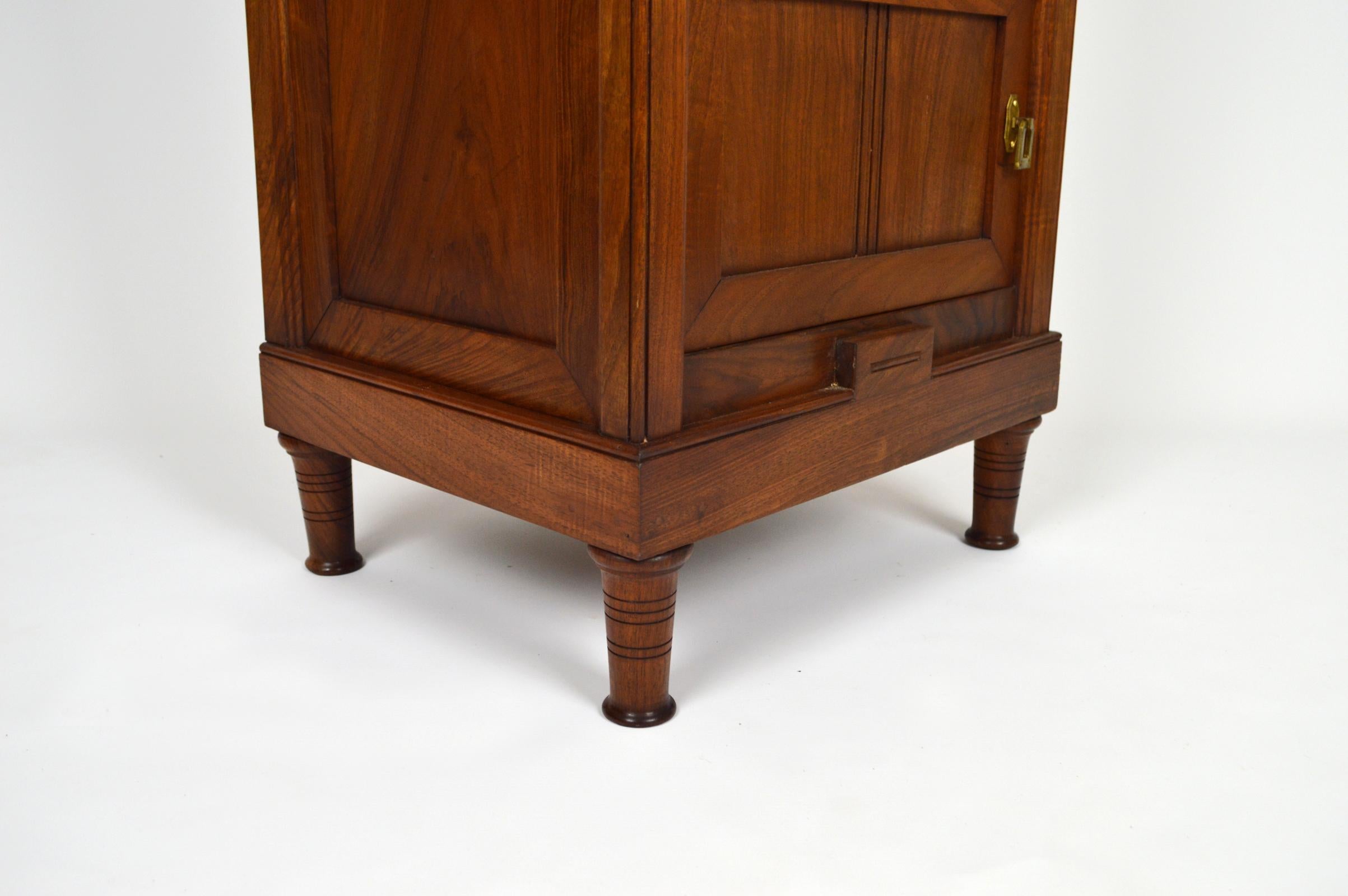 Art Nouveau Carved Walnut Nightstand / Bedside Table with Marble Top, circa 1900 For Sale 4