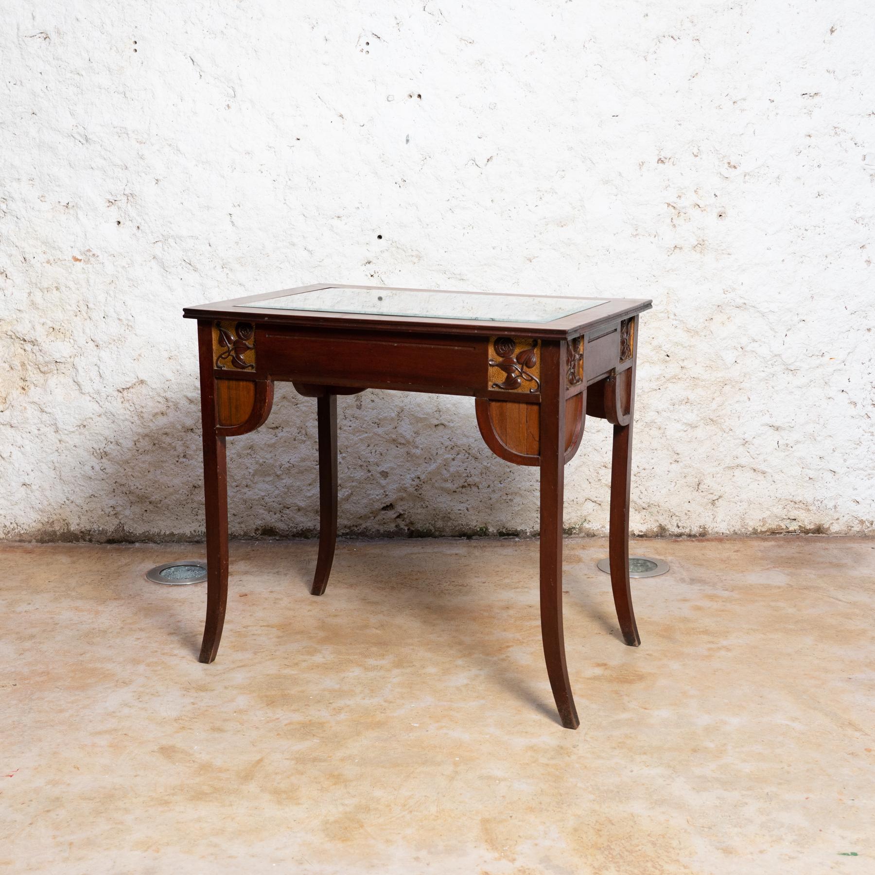 Art Nouveau Carved Wood and Guilted Side Table 7