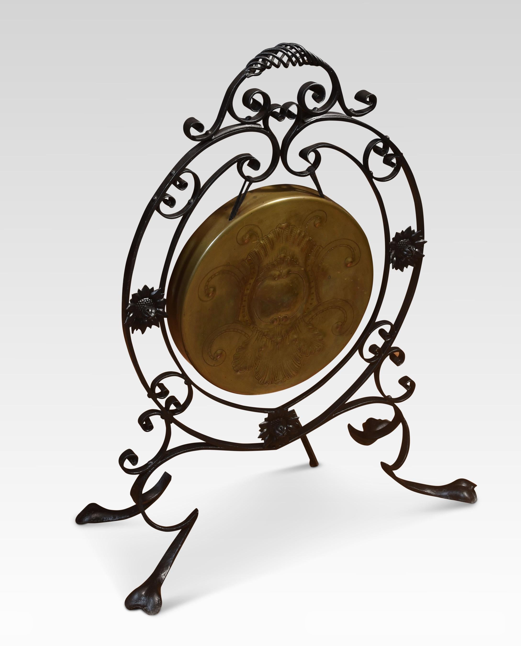 Art Nouveau cast Iron dinner gong For Sale 1