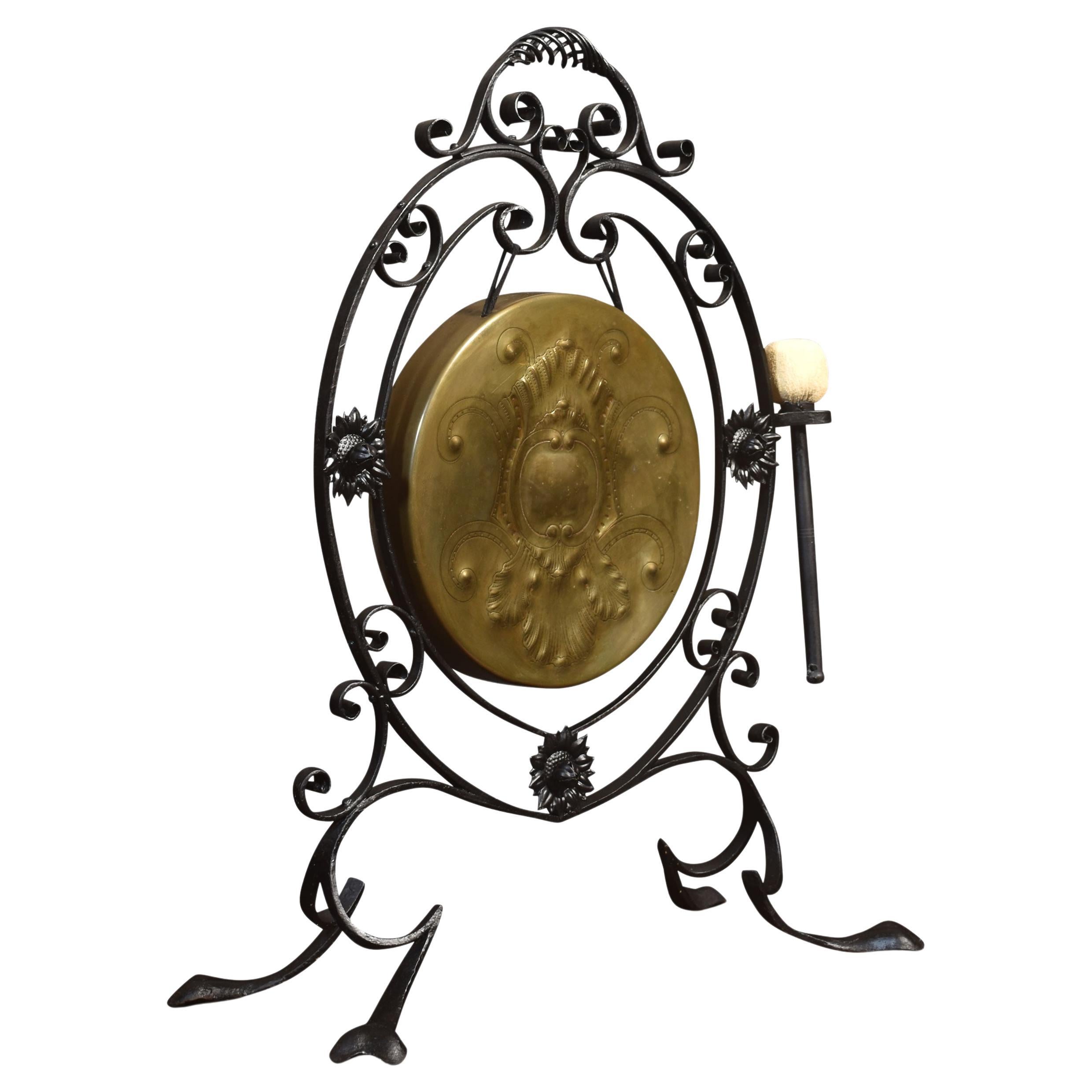 Art Nouveau cast Iron dinner gong For Sale