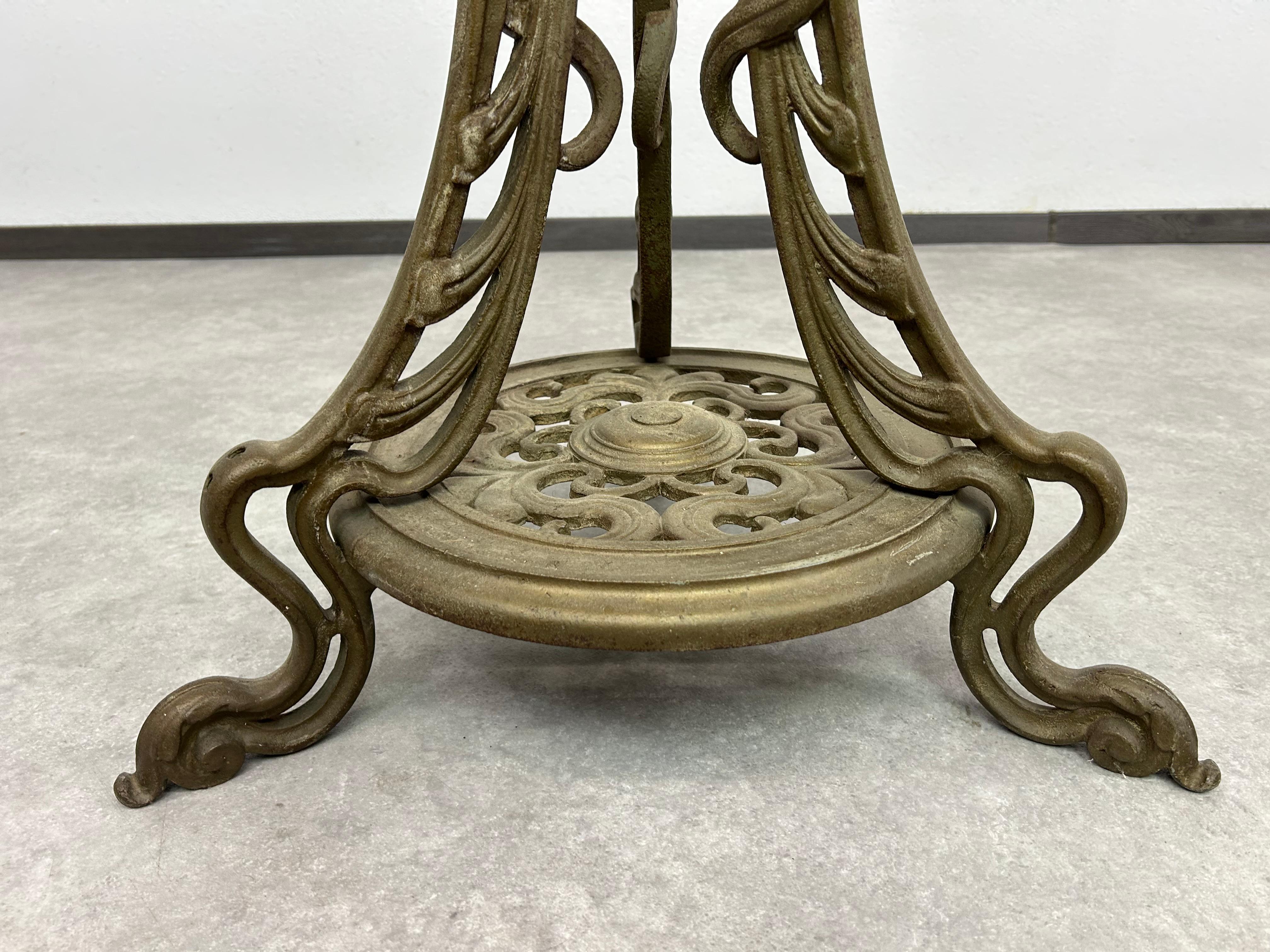 Early 20th Century Art nouveau cast iron table with marble top For Sale