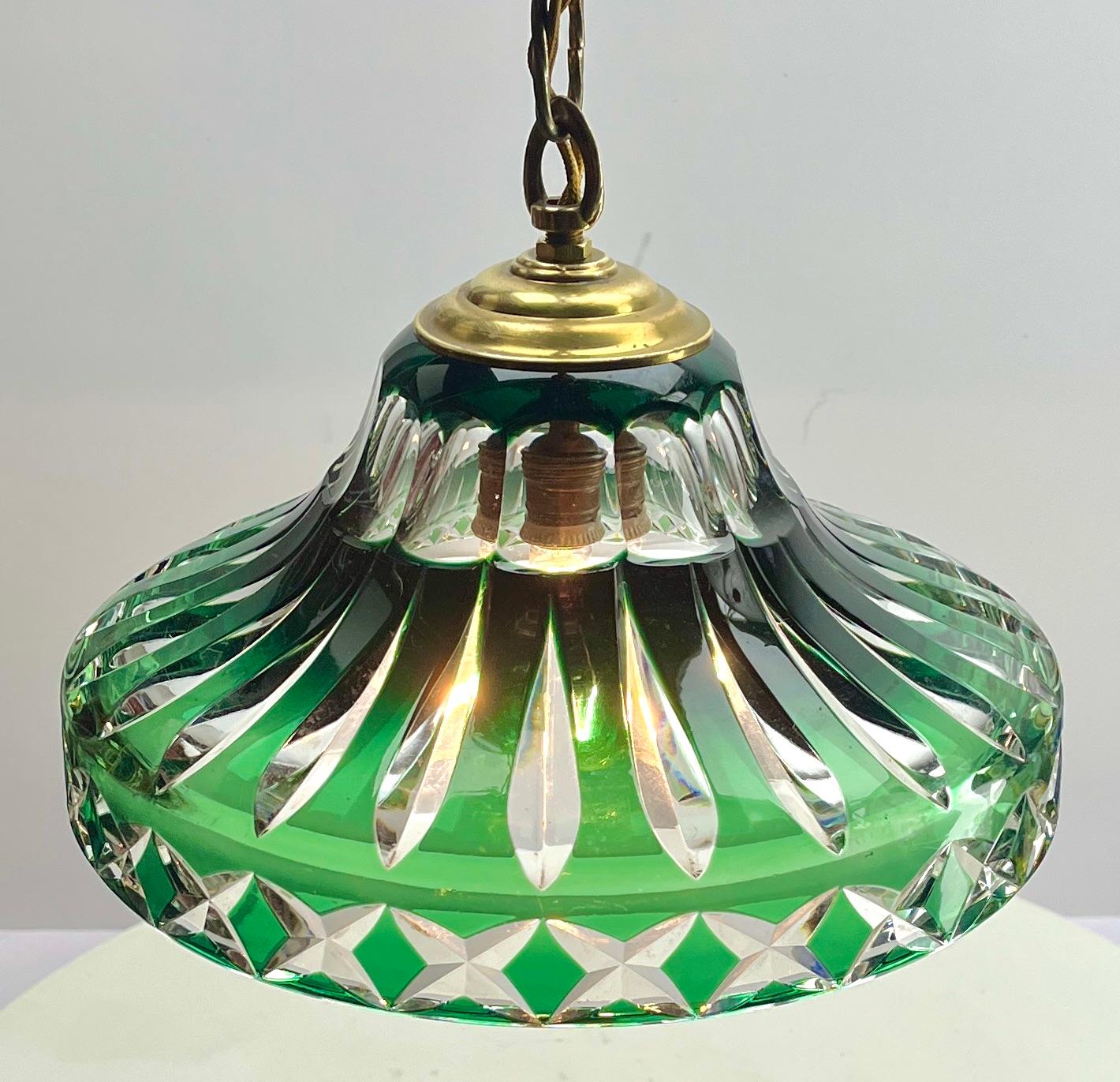 Fatto a mano Lampada da soffitto Art Nouveau, Val Saint Lambert Belgio, paralume in cristallo, anni '30 in vendita