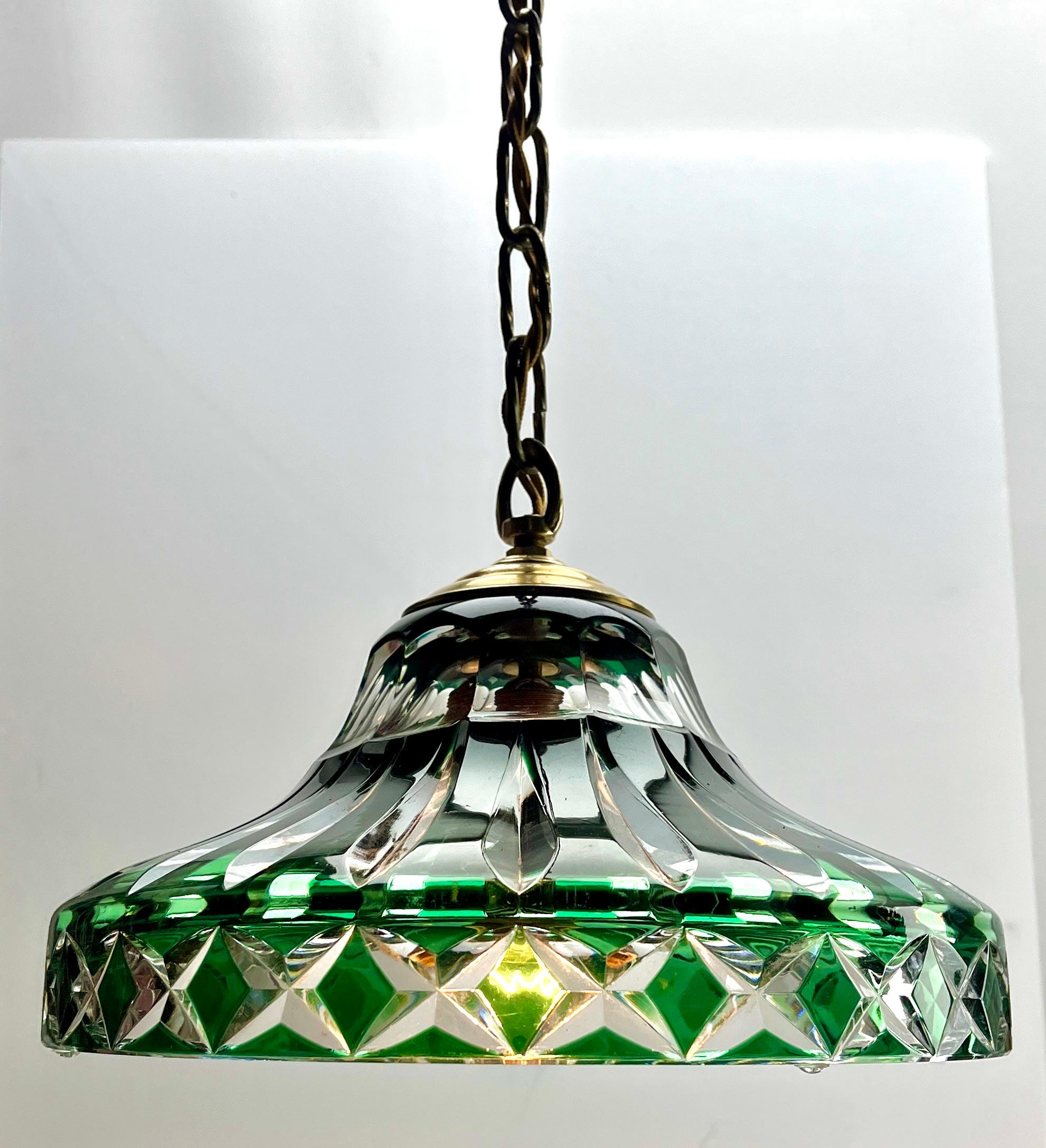 Lampada da soffitto Art Nouveau, Val Saint Lambert Belgio, paralume in cristallo, anni '30 in vendita 2