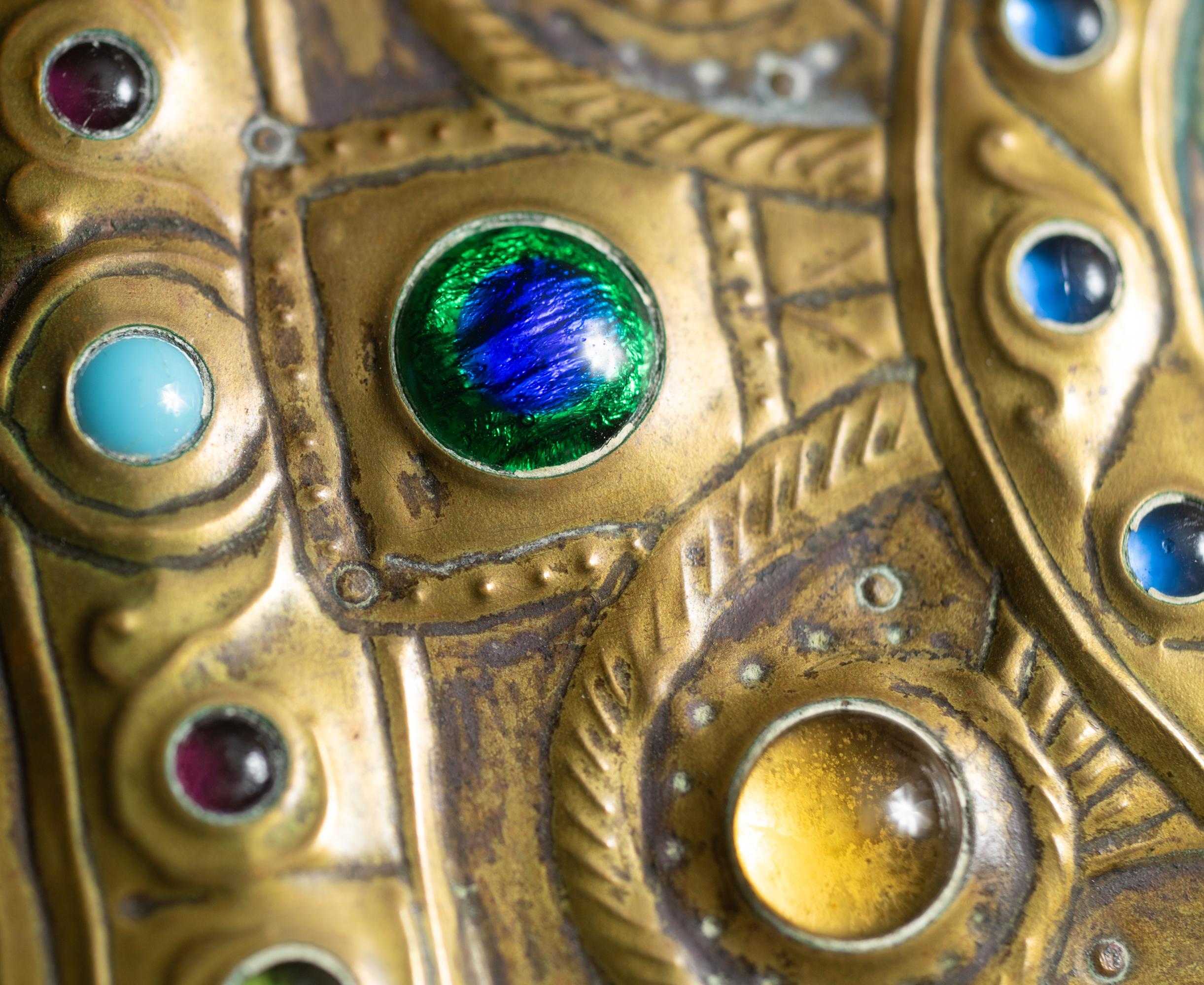 Jugendstil Keltische Kreatur Repoussé-Schachtel von Alfred Daguet im Angebot 5
