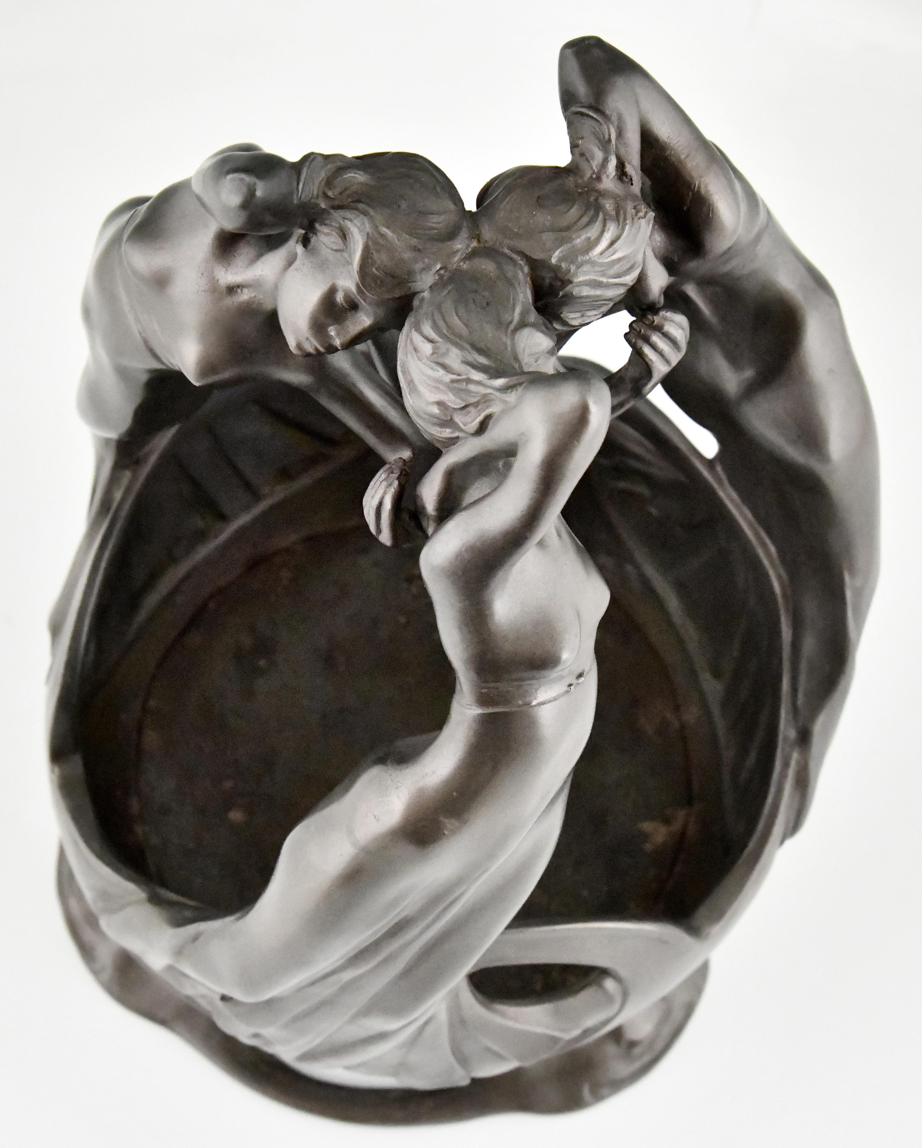 Pewter Art Nouveau Centerpiece with 3 Dancing Ladies by Maurice Maignan, France, 1900 For Sale