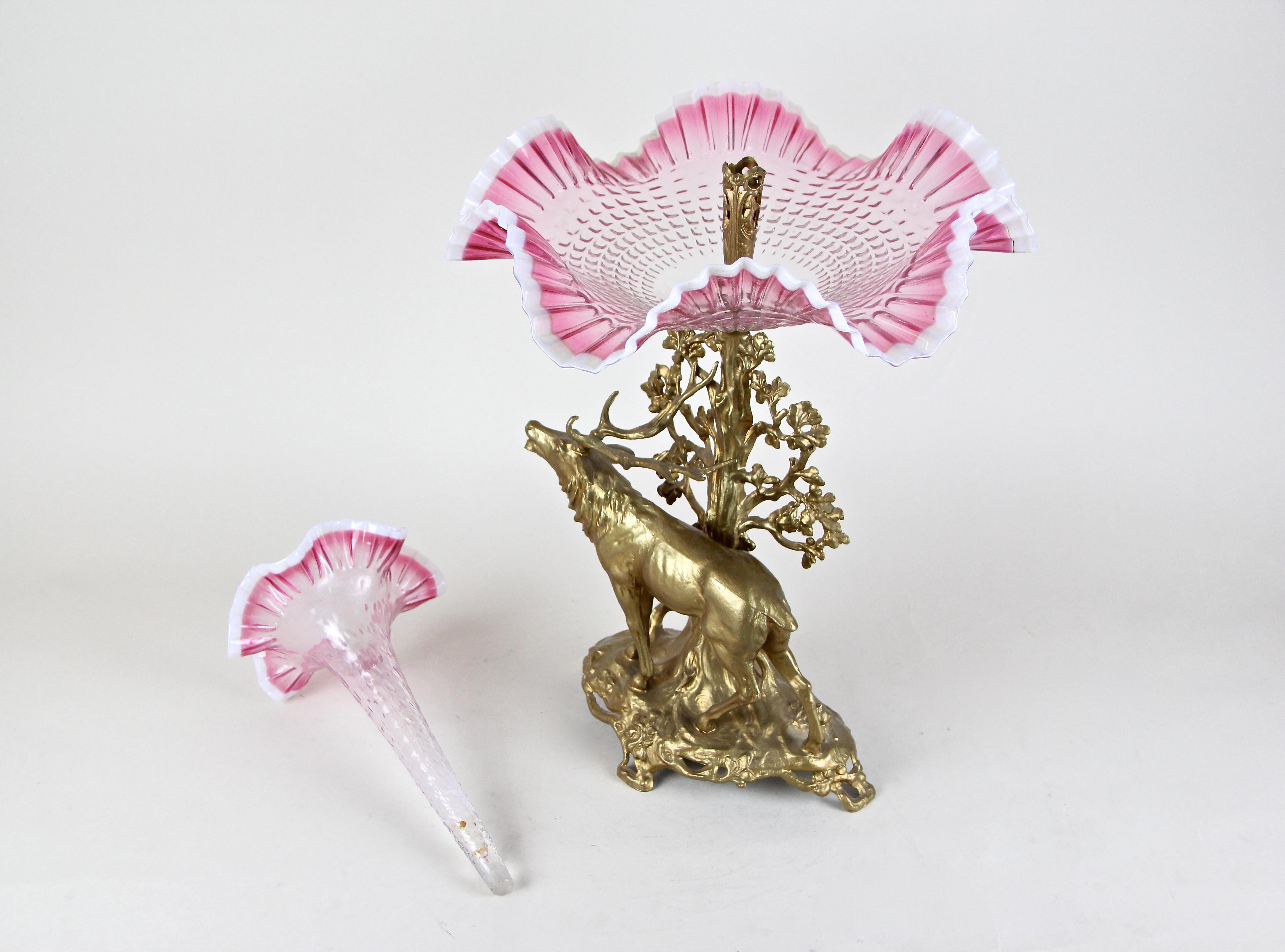 Art Nouveau Centerpiece with Stag Frilly Glass Bowl or Vase, Austria, circa 1900 For Sale 7