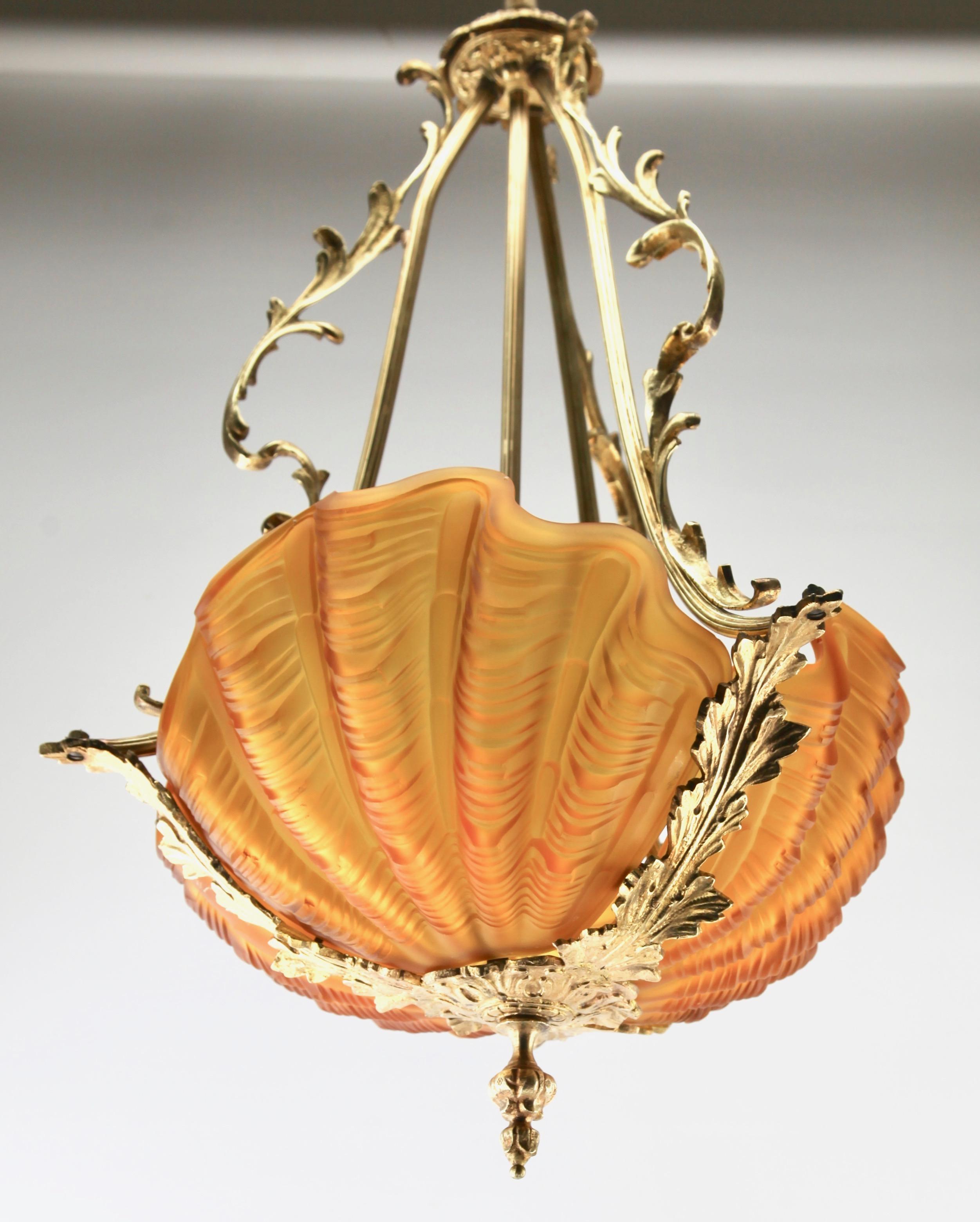 Early 20th Century Art Nouveau Central Pendant Lamp Whit Three Clam Shells and Framework of Brass