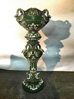 Art Nouveau ceramic pedestal and its planter, circa 1900. Swan and plants design