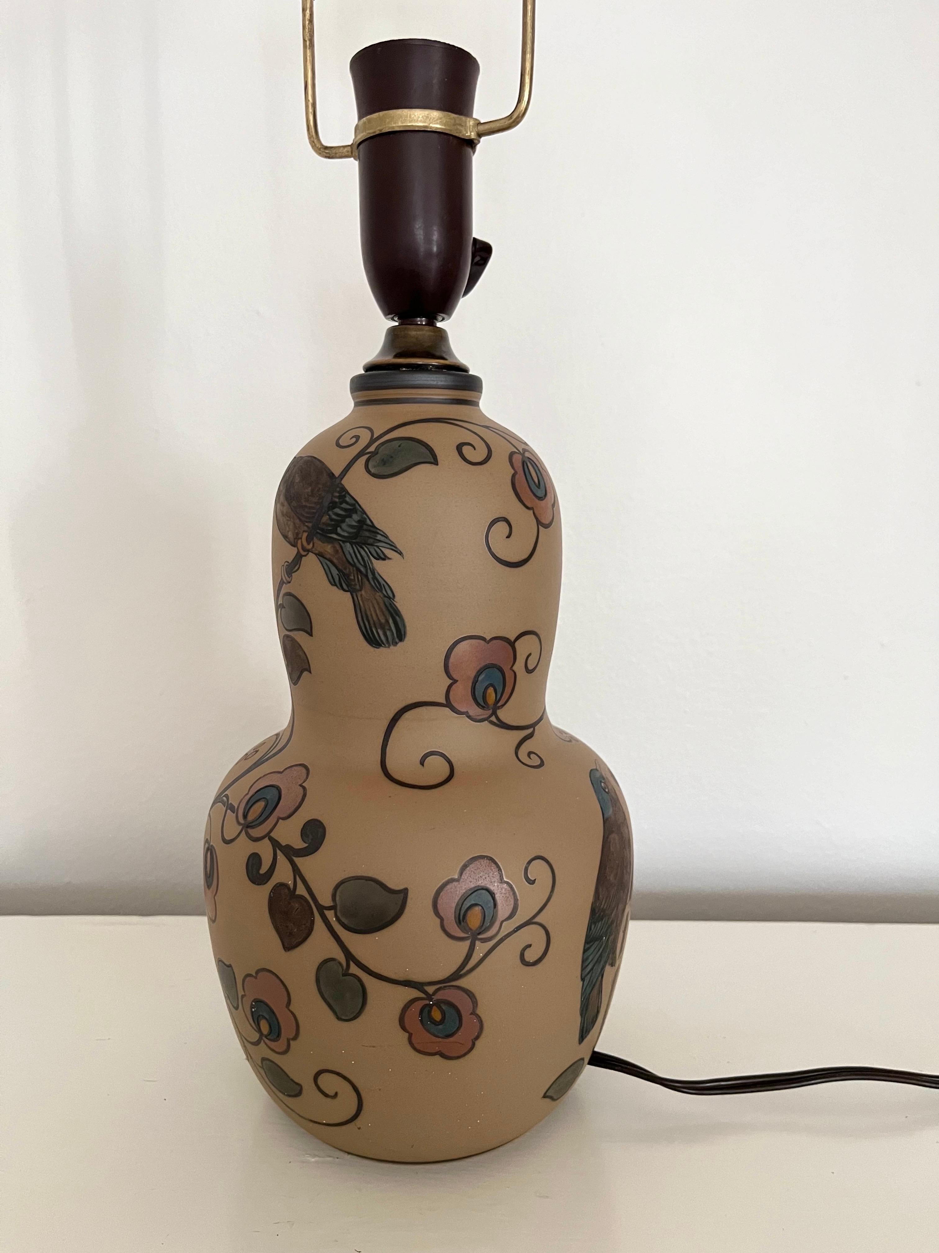 Lampe de table en céramique Art Nouveau décorée à la main par L. Hjorth, Danemark, années 1930 en vente 3