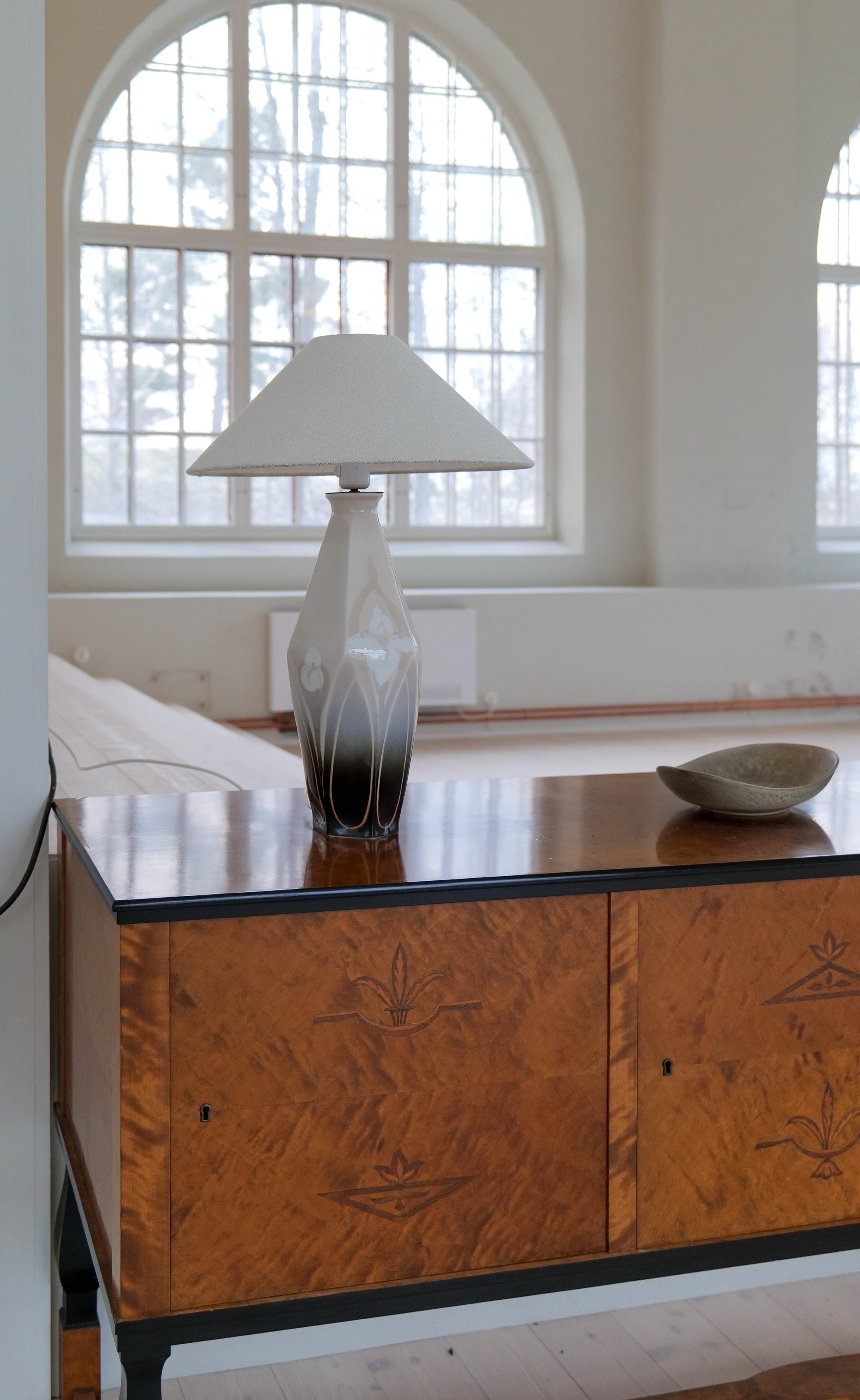 Art Nouveau Ceramic Table Lamp Rörstrand Sweden, 1900 en Bueno estado para la venta en Hillringsberg, SE