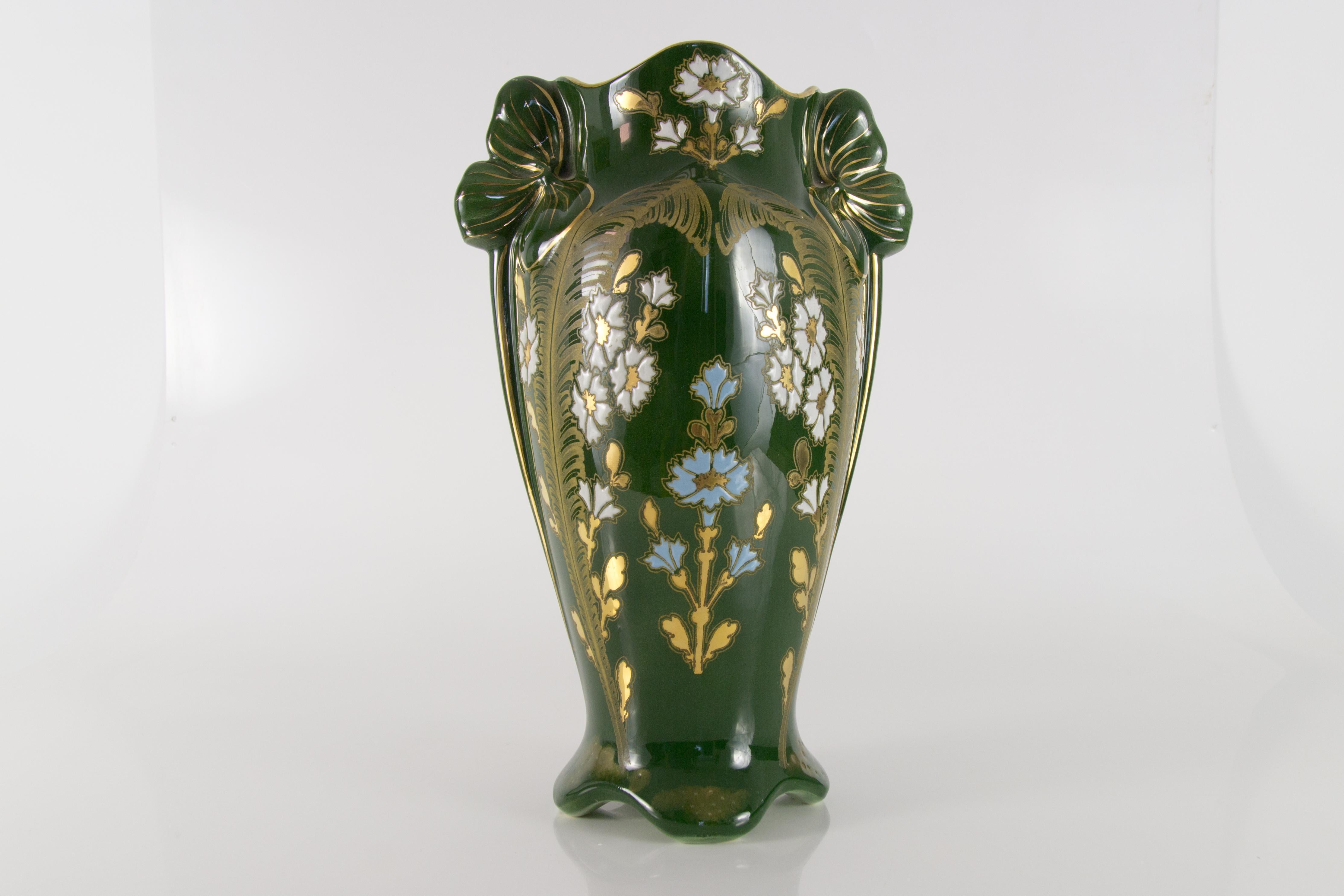 Early 20th Century Art Nouveau Green Ceramic Vase, circa 1920