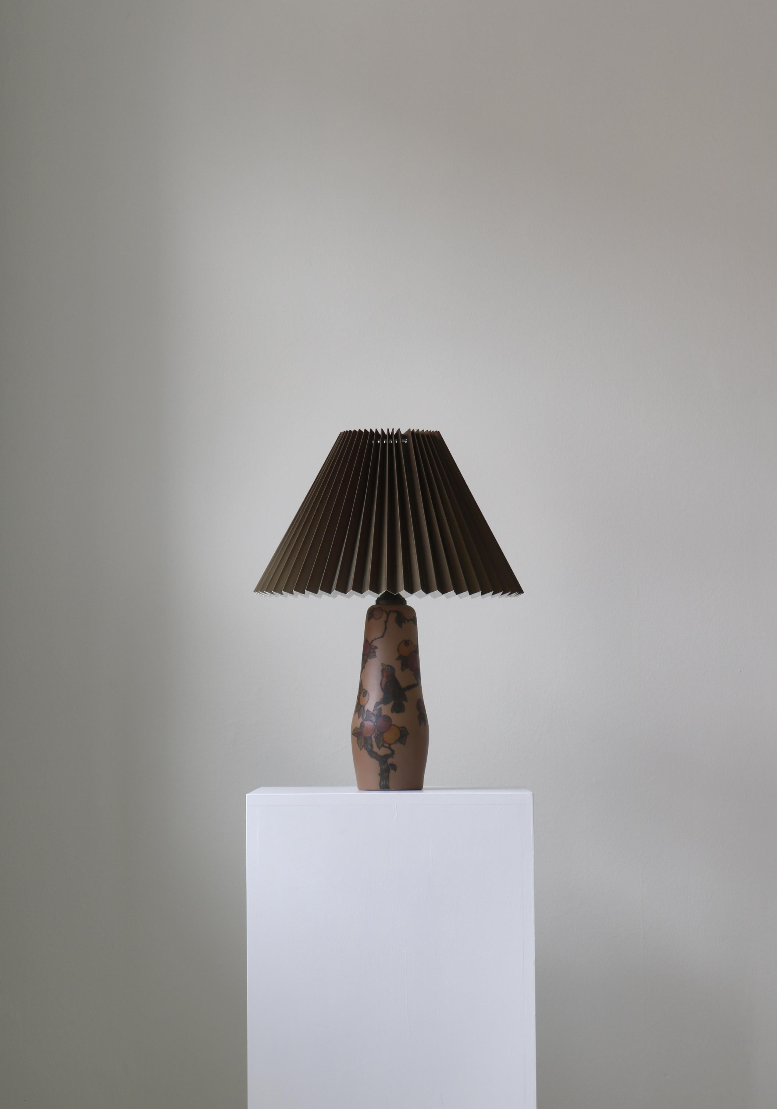 Lampe de table en céramique fabriquée chez 