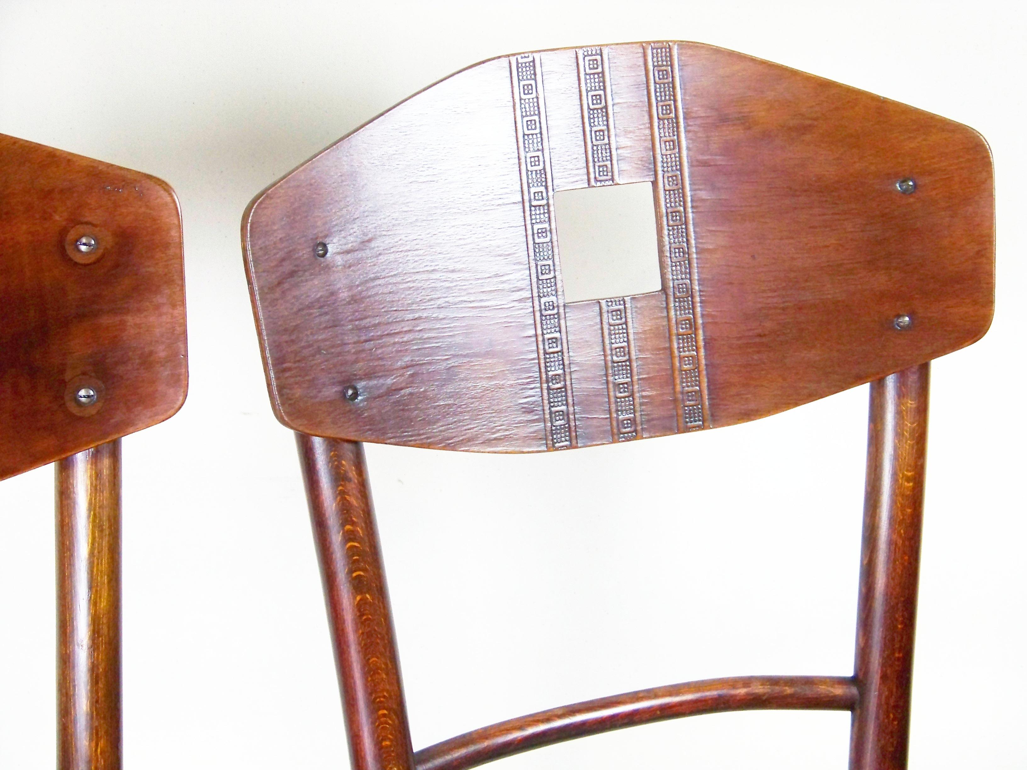 Austrian Art Nouveau Chair Thonet-Mundus Nr.157 For Sale