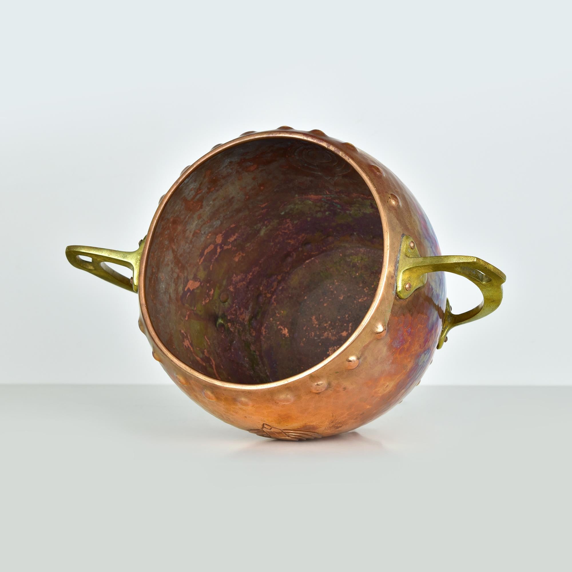 Champañera Art Nouveau de Ludwig Vierthaler para Winhardt & Co, Cobre Vaciado en venta