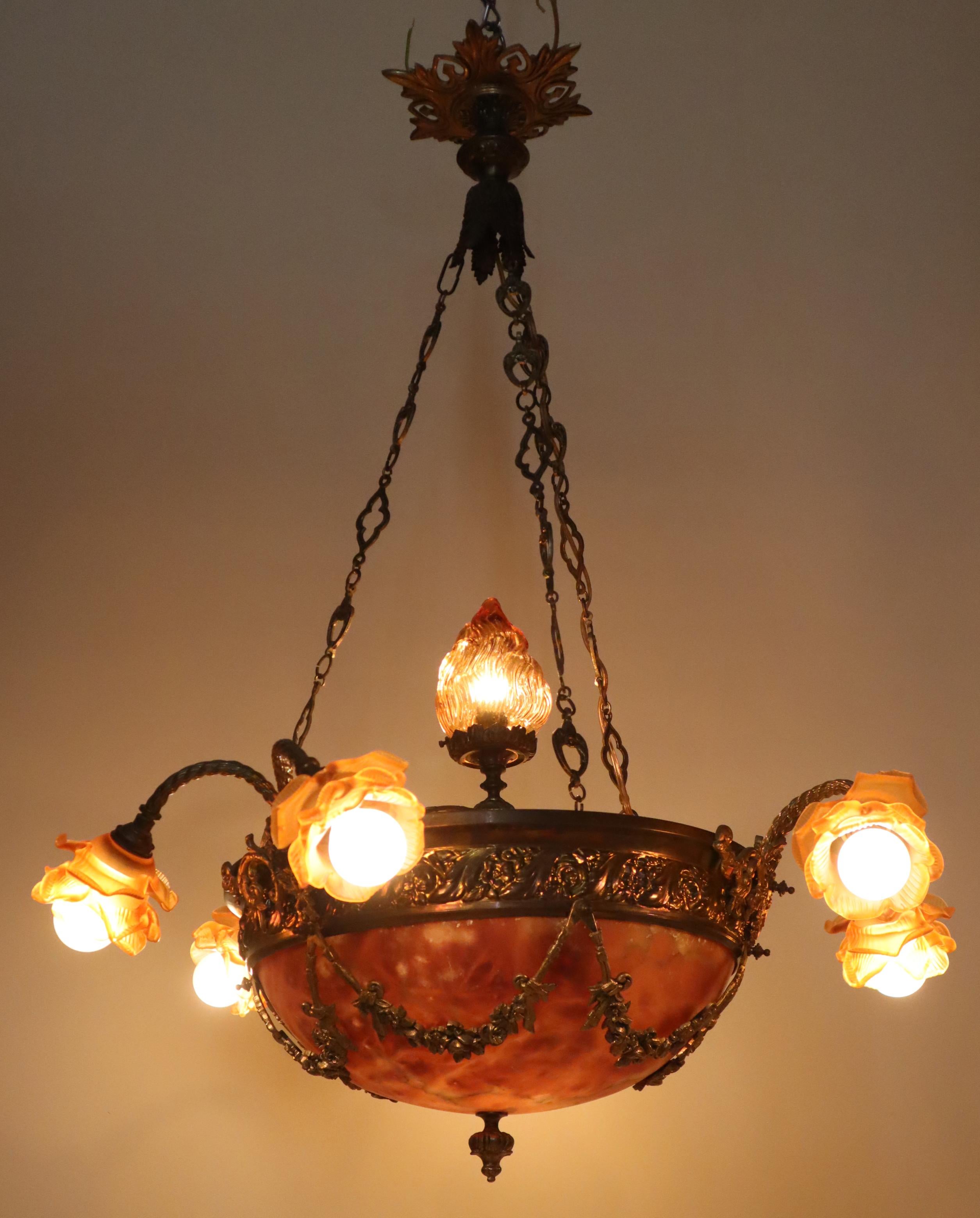 Art Nouveau Chandelier Made of Amber Alabaster and Glass Flowers, France For Sale 9
