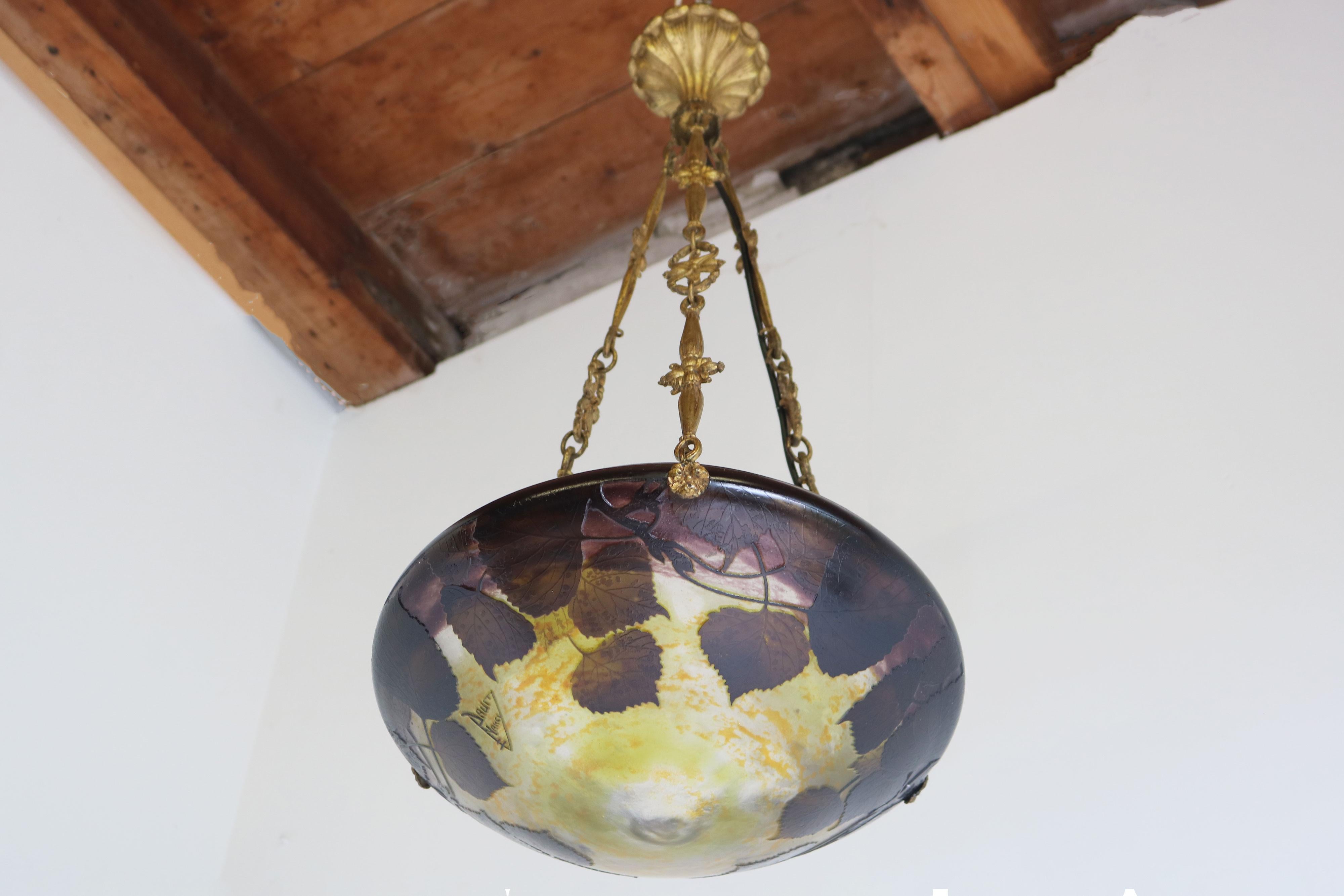 Lustre / Lampe à suspension Art nouveau de Daum Nancy & A. Petitot, 1910, France Bon état - En vente à Ijzendijke, NL