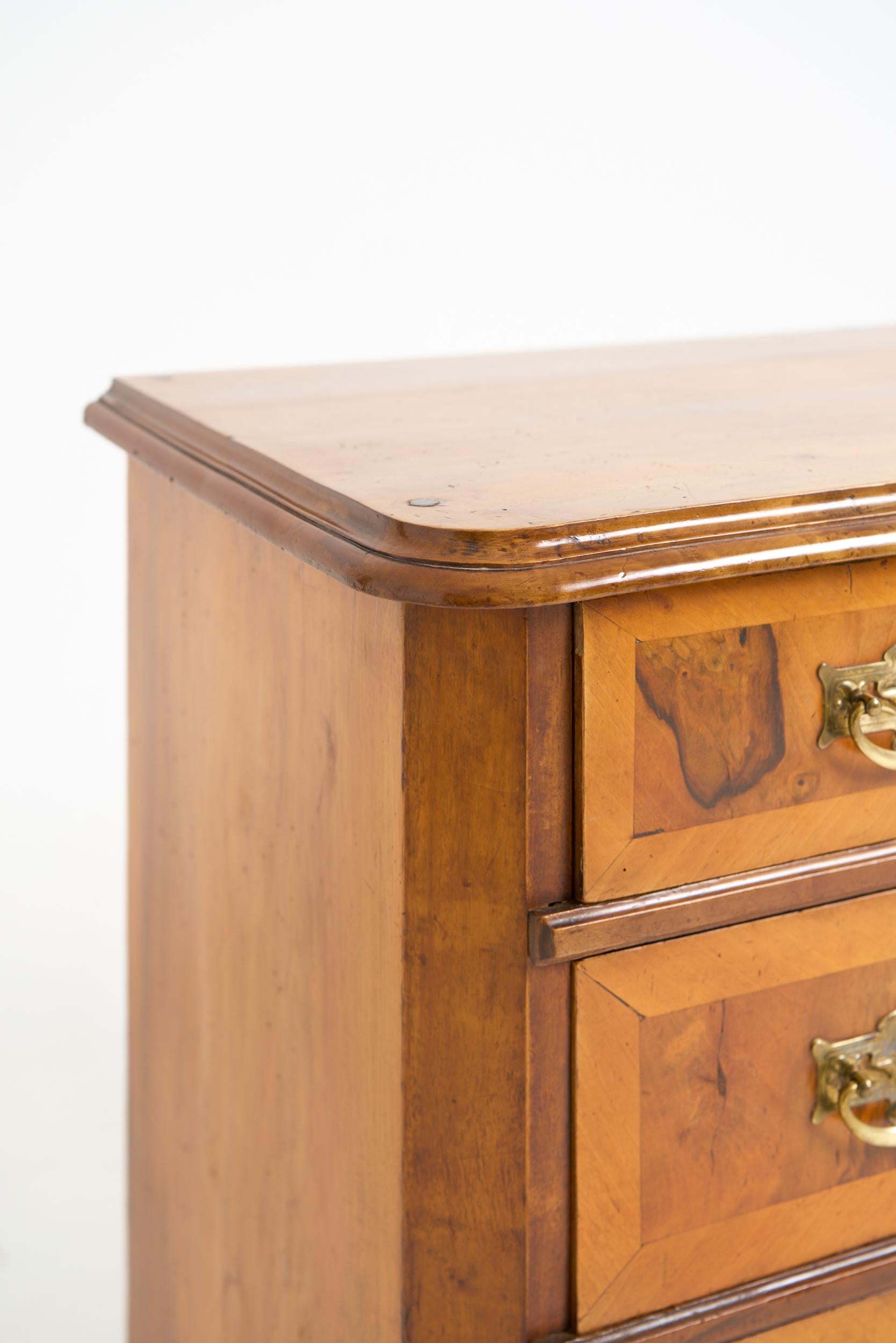 Laiton Commode Art Nouveau en vente