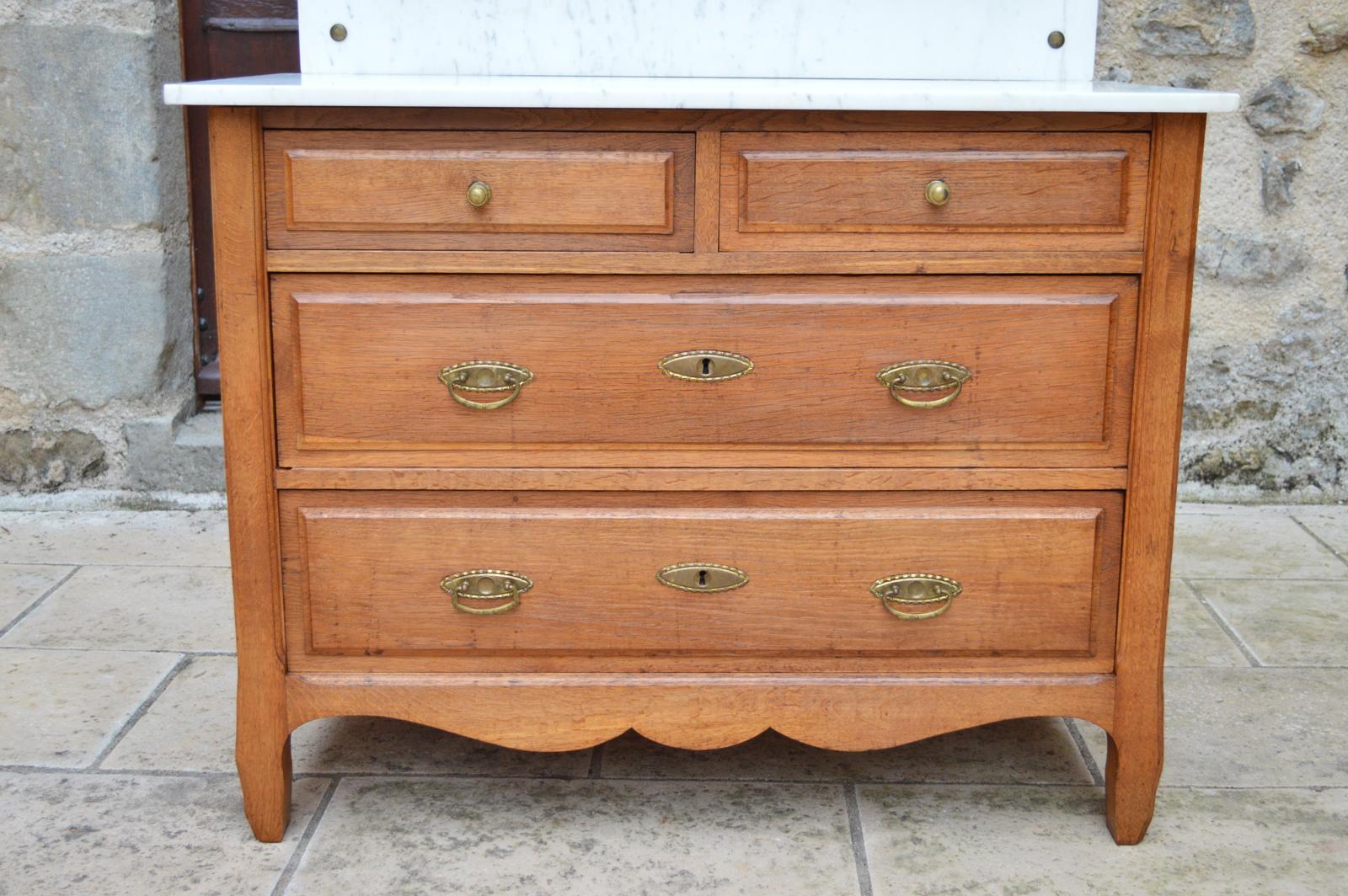 Art Nouveau Chest of Drawers in Carved Oak, France, circa 1910 For Sale 7