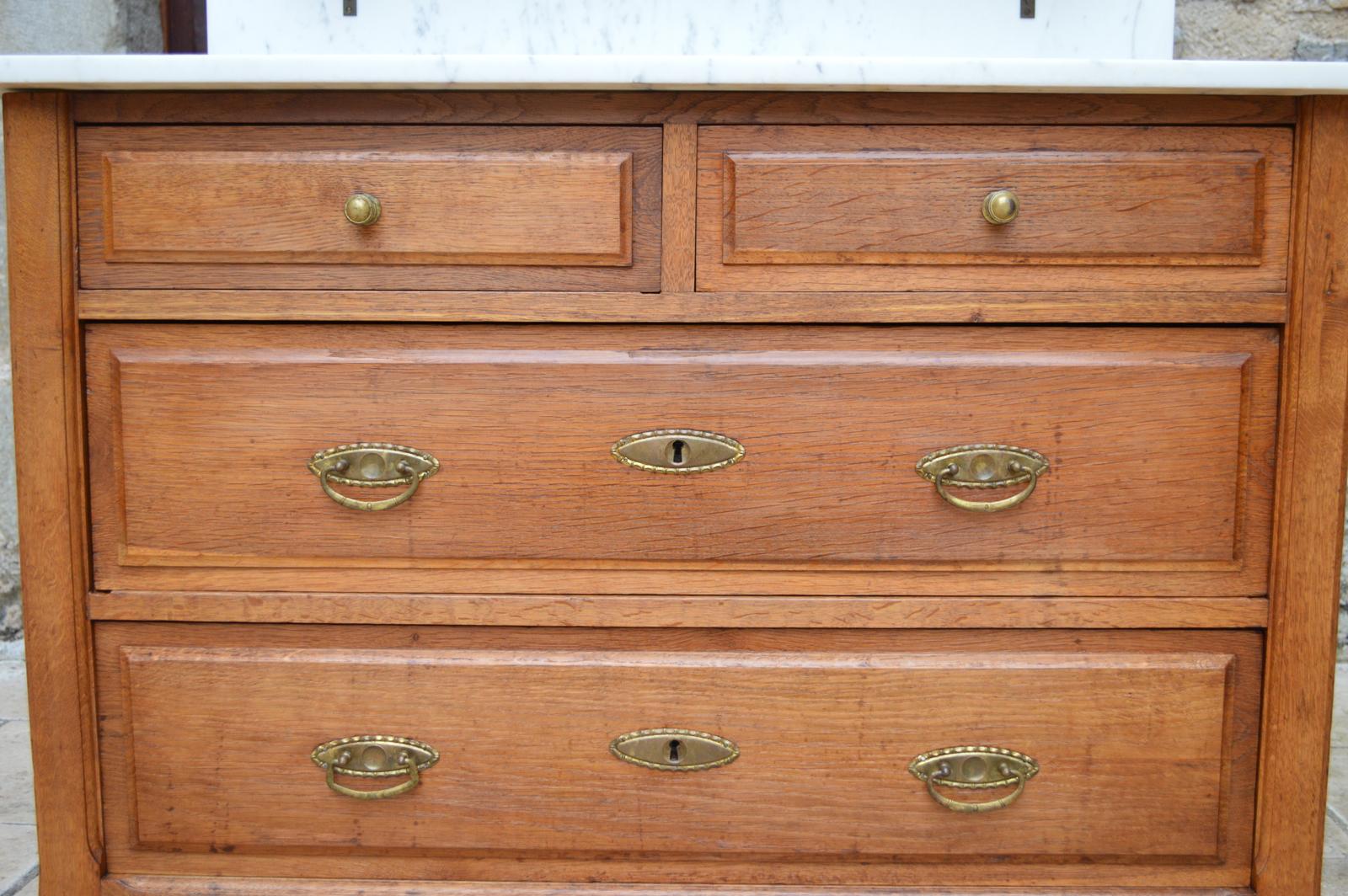 Art Nouveau Chest of Drawers in Carved Oak, France, circa 1910 For Sale 9