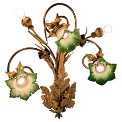 Jugendstil-Wandleuchter aus Kastanienholz mit Blatt und grünem Glas, 1900er Jahre