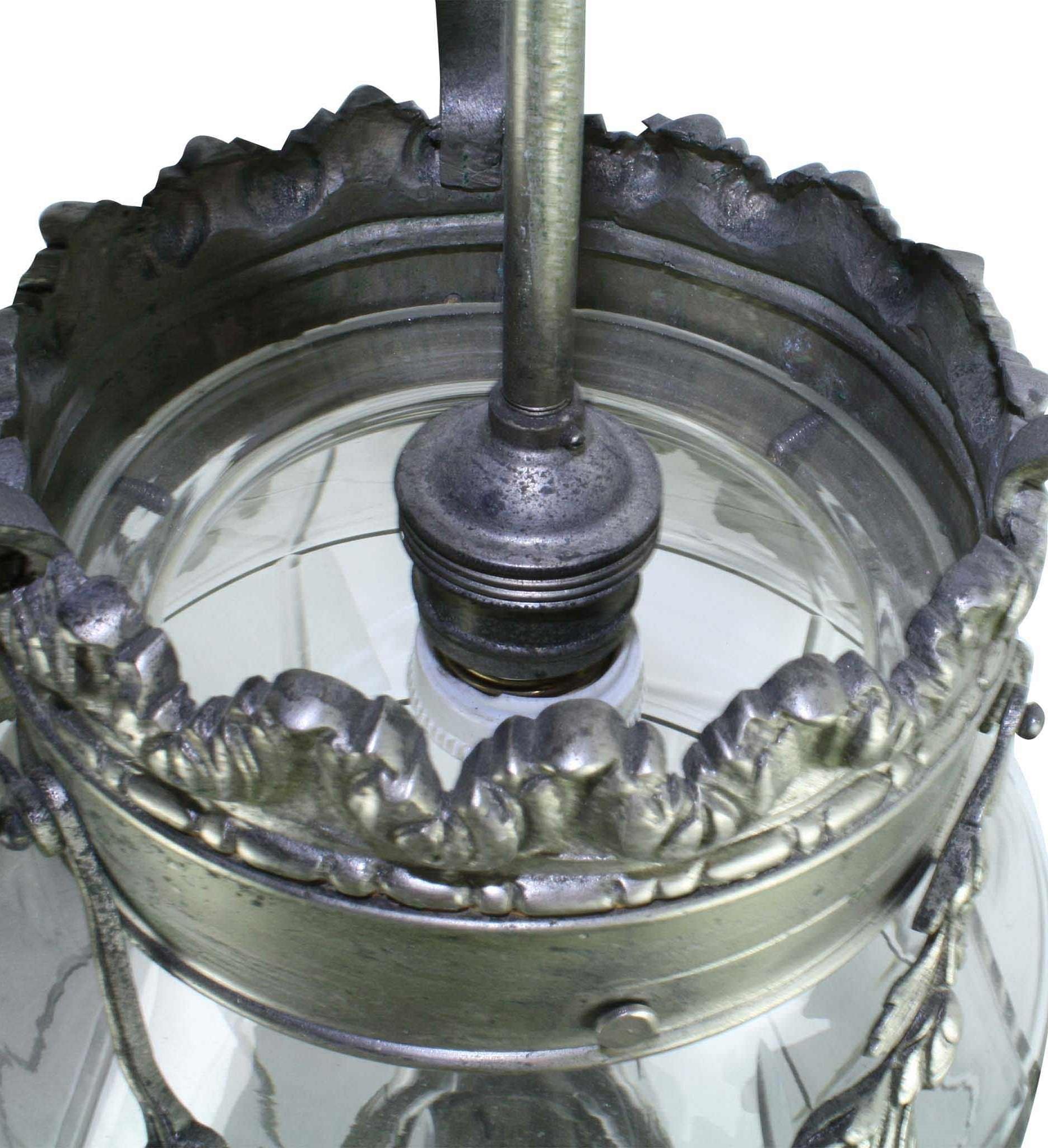 Farol Colgante Art Nouveau de Bronce Cromado y Cristal en Bueno estado para la venta en Evergreen, CO