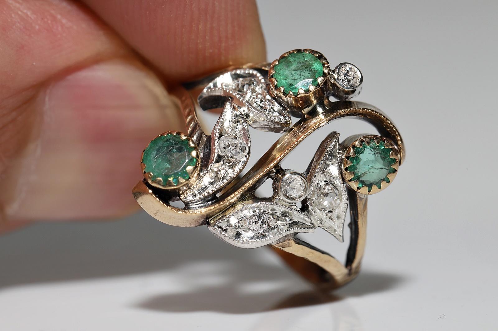 Art Nouveau Circa 1900s 18k Gold Top Silver Natural Diamond And Emerald Ring For Sale 8