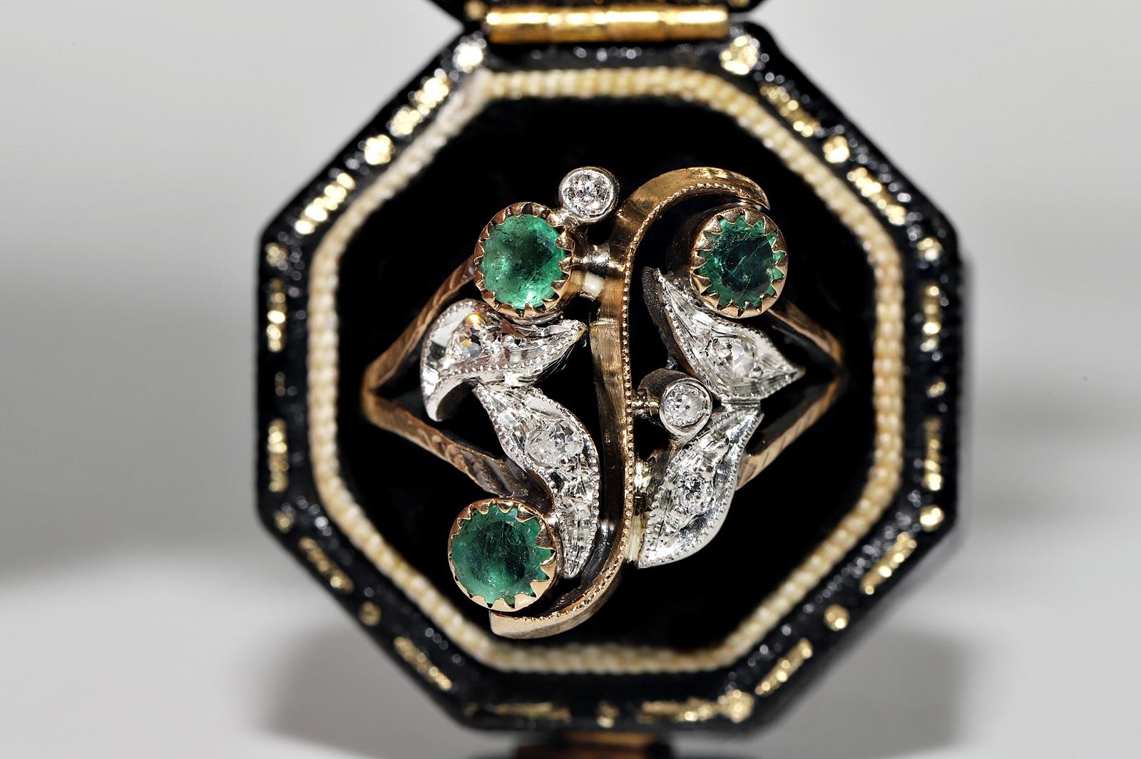 Art Nouveau Circa 1900s 18k Gold Top Silver Natural Diamond And Emerald Ring For Sale 1