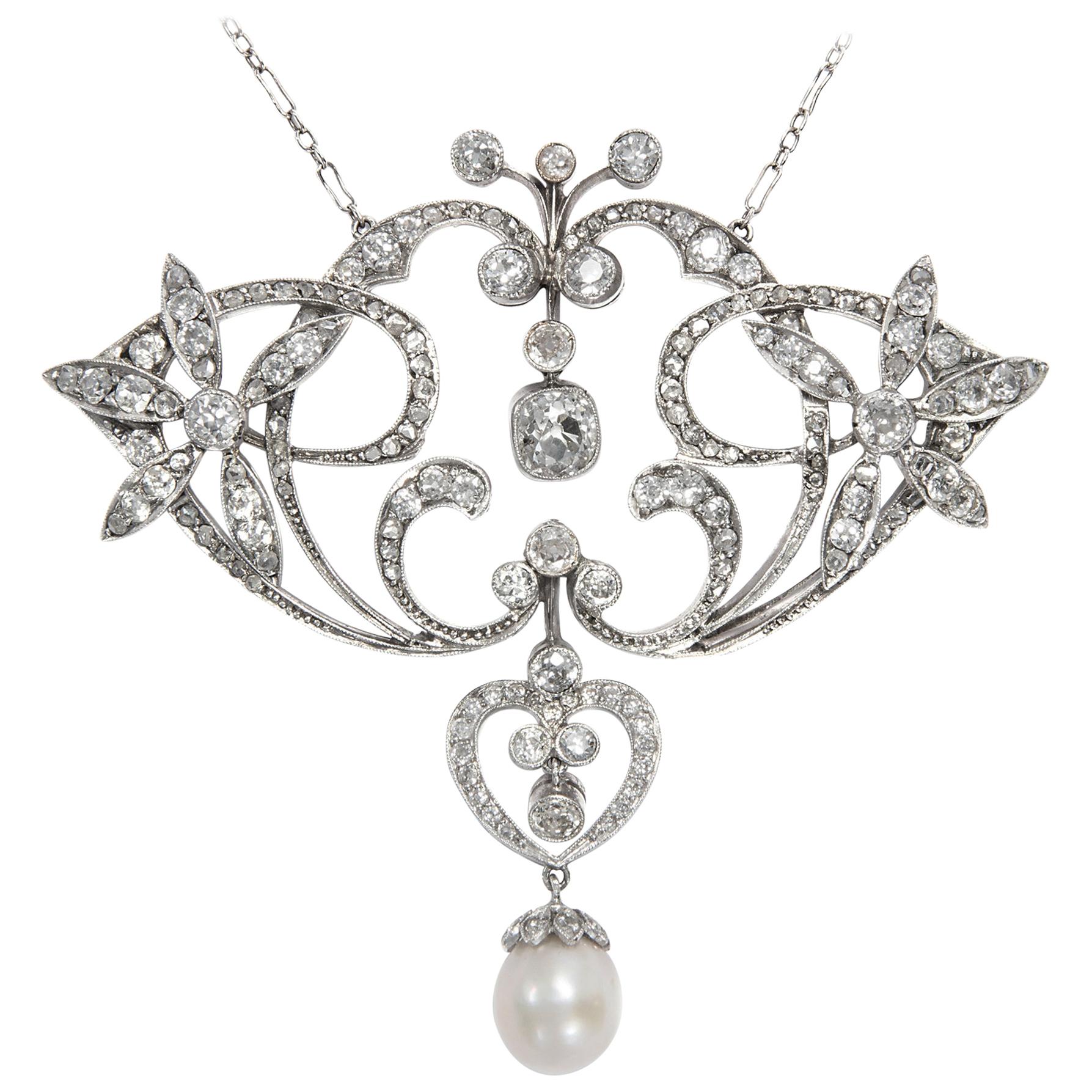 Art Nouveau circa 1905, 5.7 Carat Diamond and Pearl Edwardian Pendant Necklace For Sale