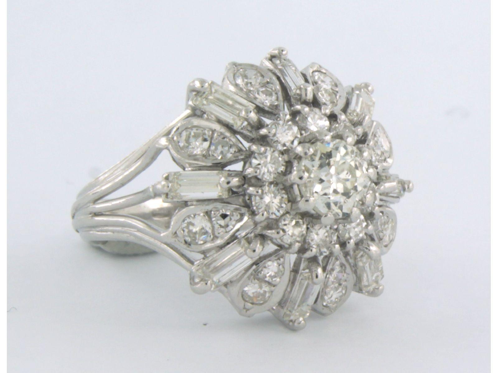 Art Nouveau ART Nouveau - Cluster ring set with diamonds platinum  For Sale
