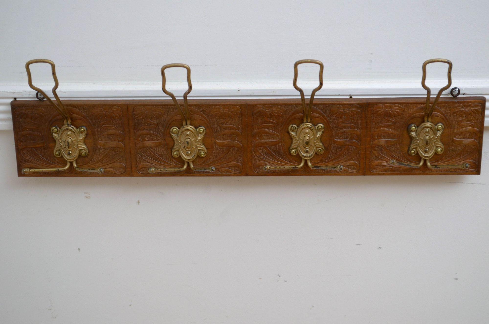 Art Nouveau Coat Hooks Coat Rack In Good Condition For Sale In Whaley Bridge, GB