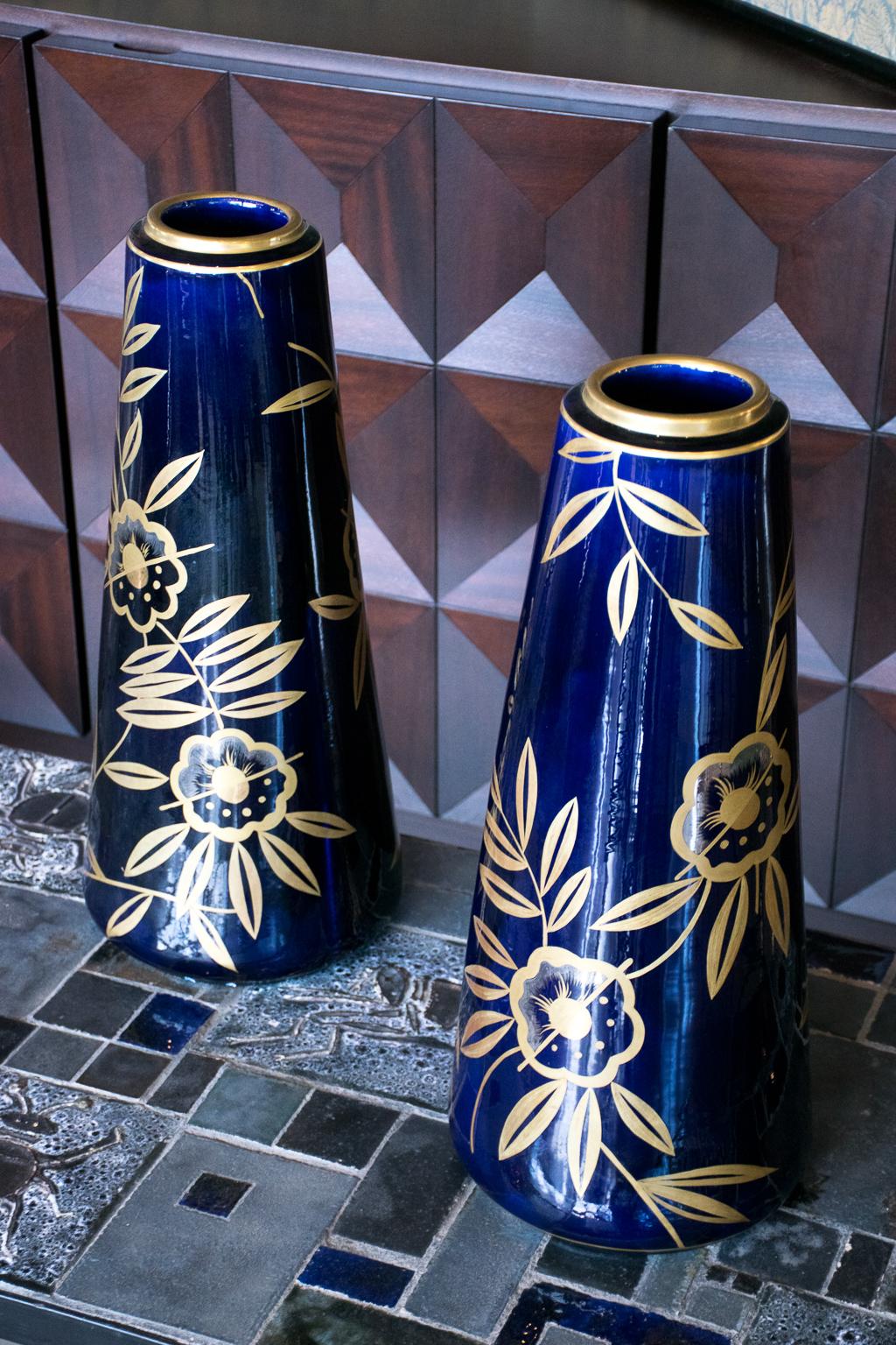 French Monumental Art Nouveau Cobalt Blue and Gold Vases by Gustave Asch, Pair