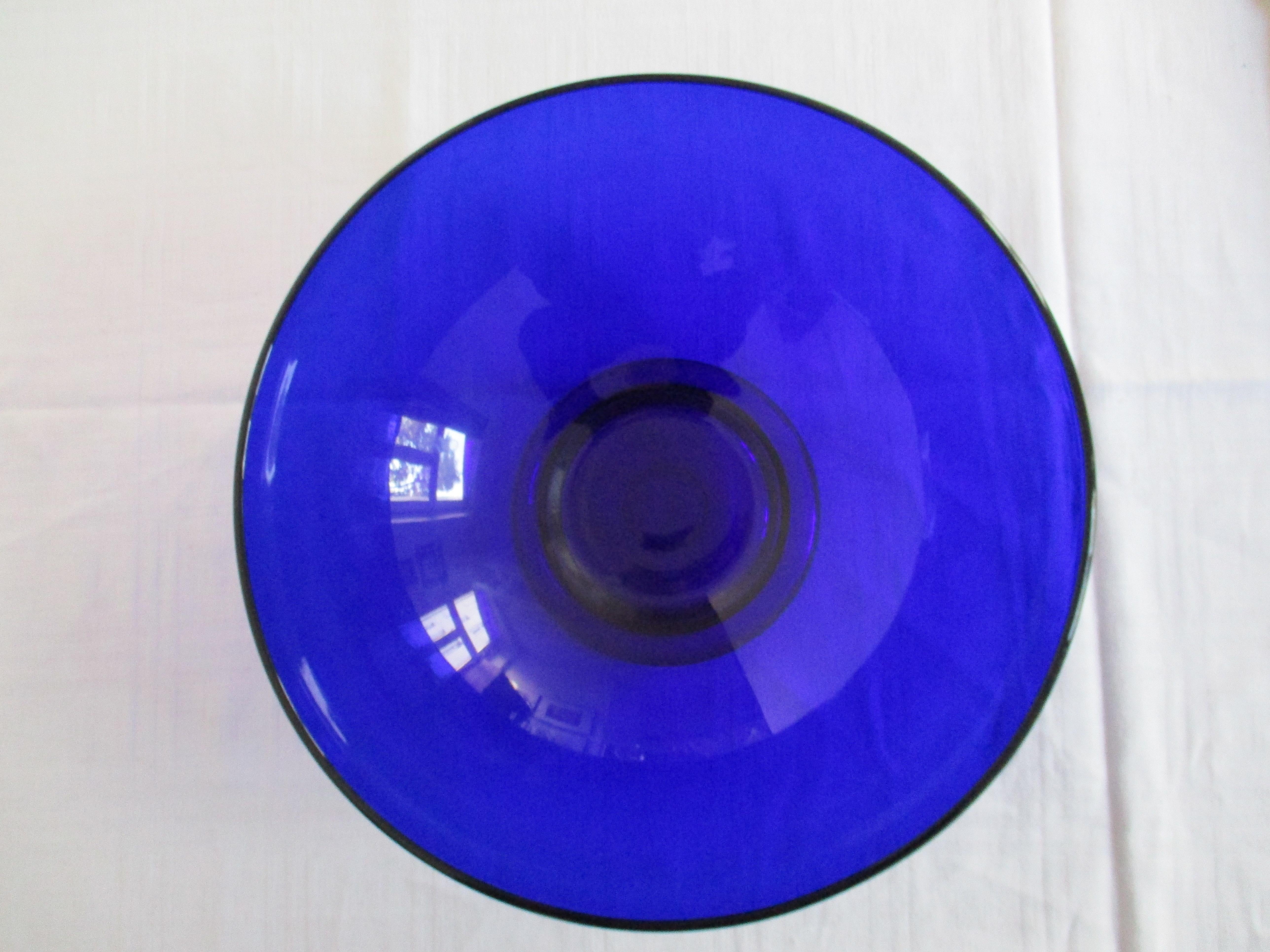 Art Nouveau Cobalt Blue Bowl In Good Condition For Sale In Vienna, AT