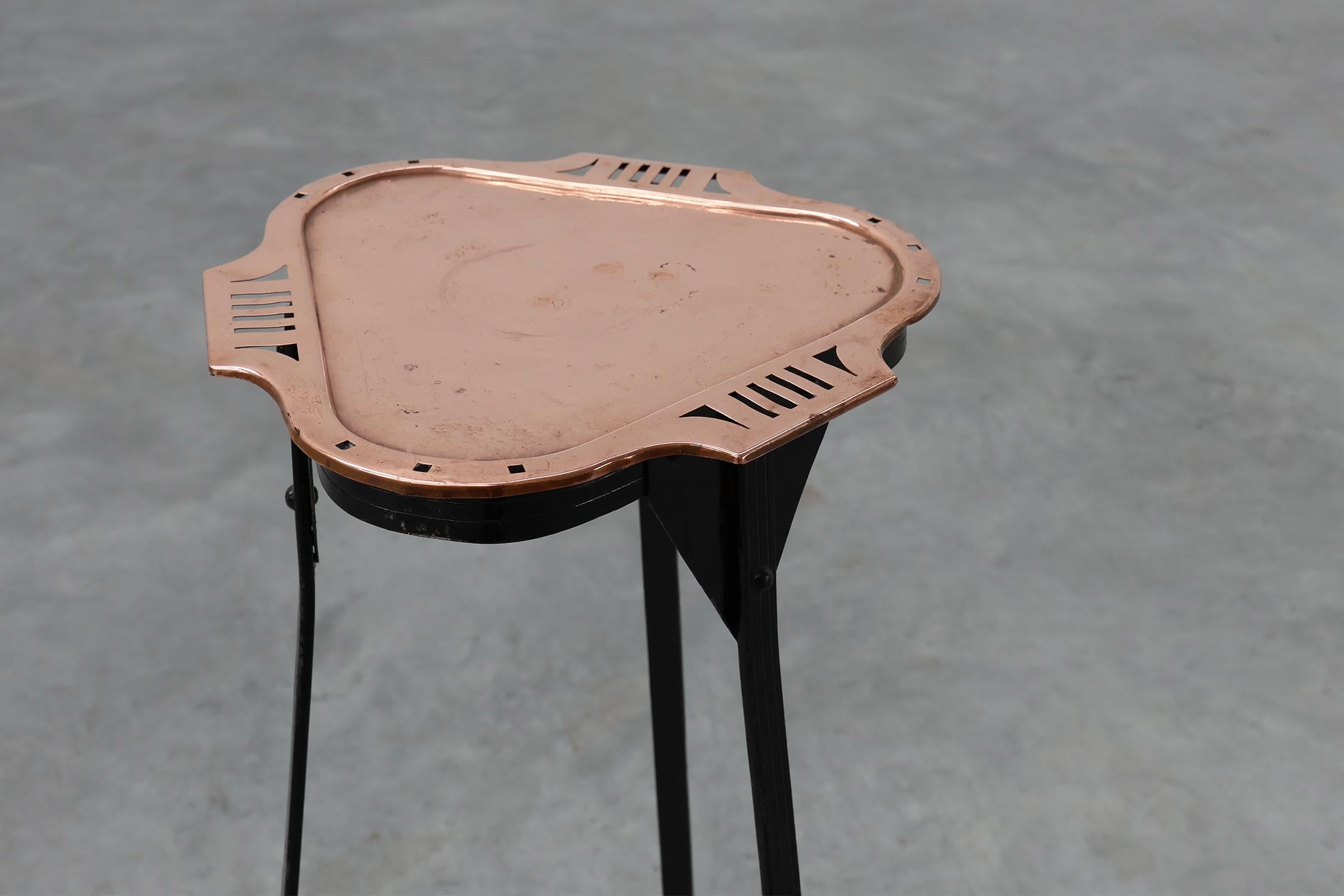 Art Nouveau console in metal with copper plate in the style of Bovy For Sale 2
