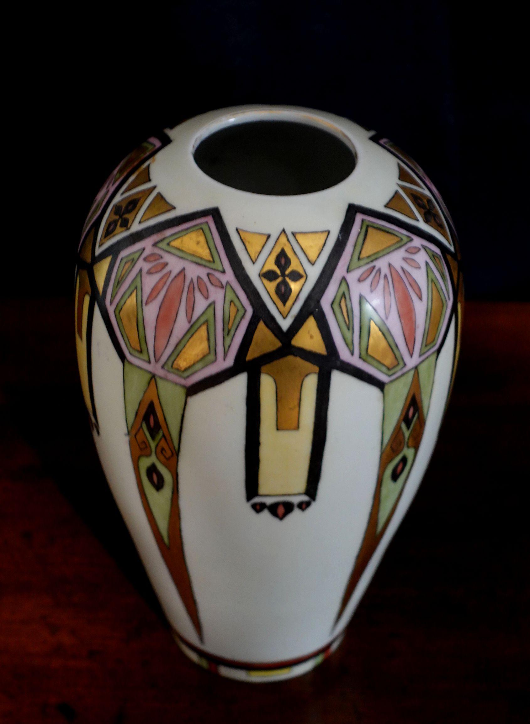 19th Century Art Nouveau Continental Porcealin Vase