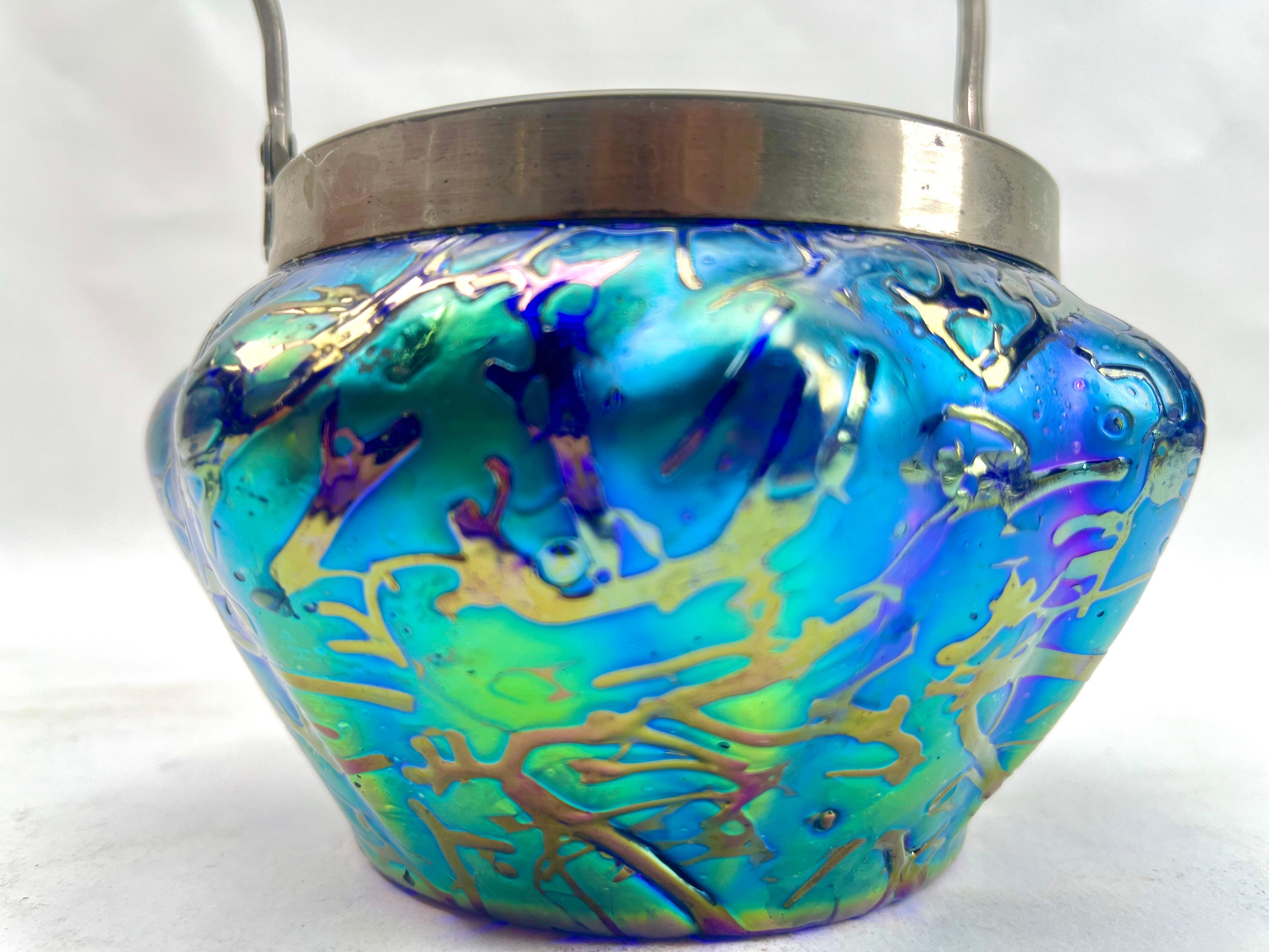 Art Nouveau Cookie jar iridescent glass by Loetz' with Lid For Sale 4